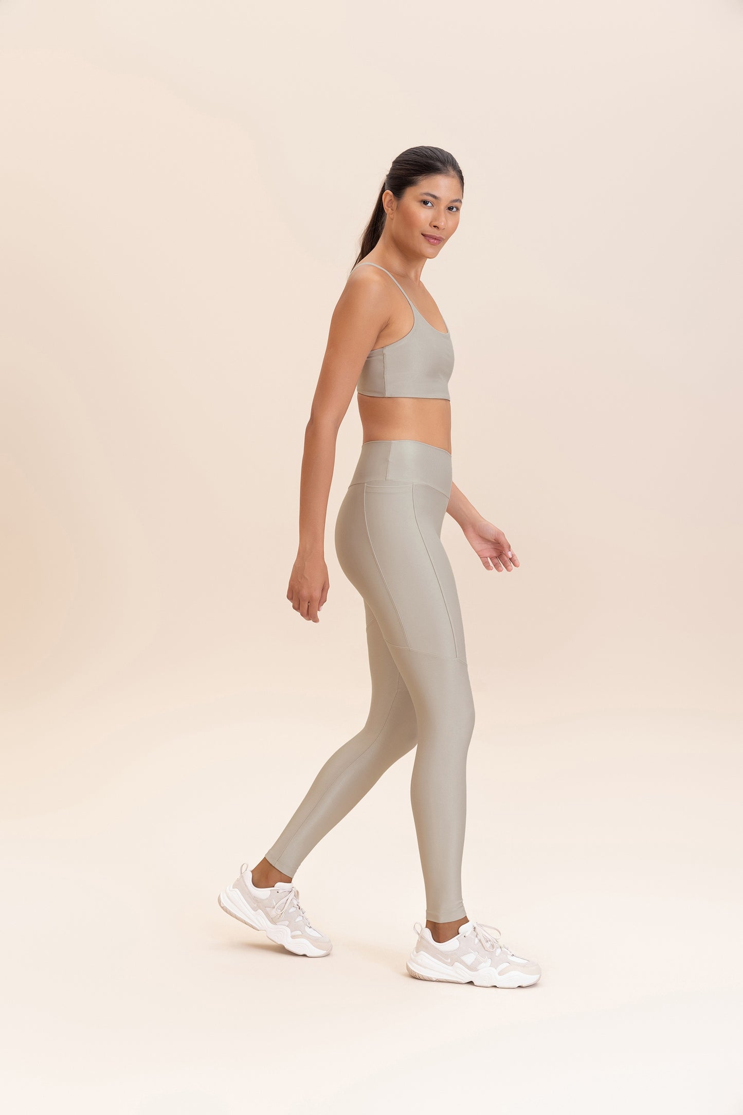 Allure® Adaptiv Curve Bra