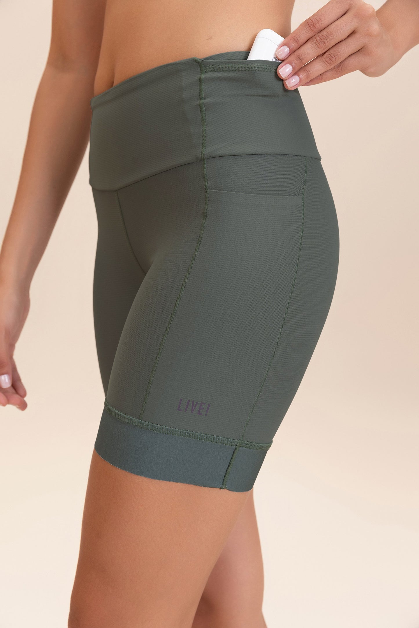 Six Pockets Speed Long Shorts