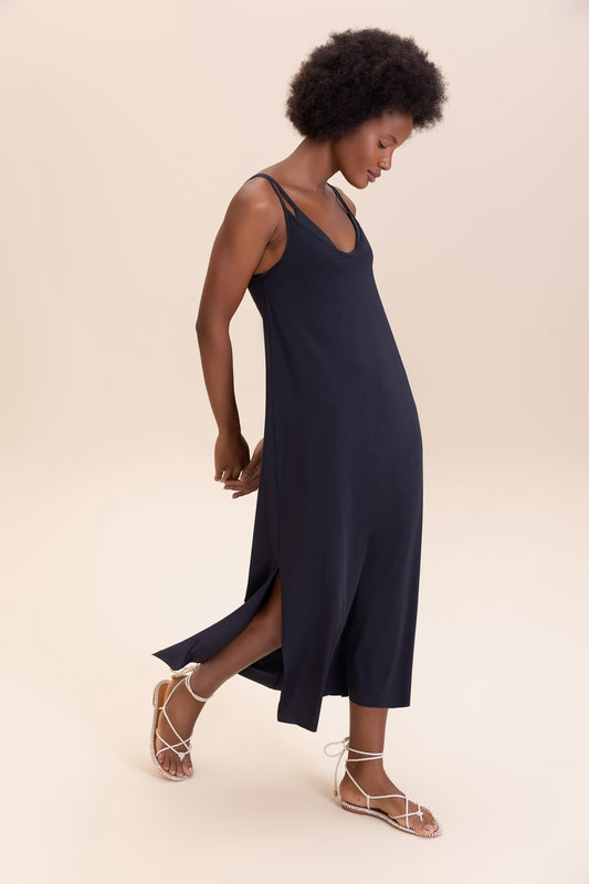 V Long Wide Dress