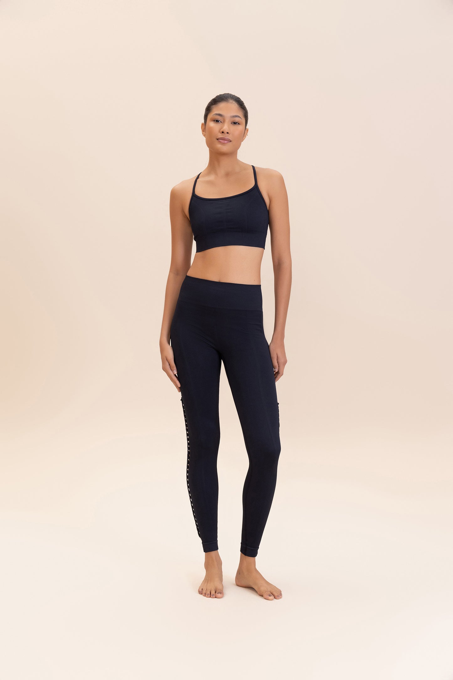 Explore Seamless Leggings