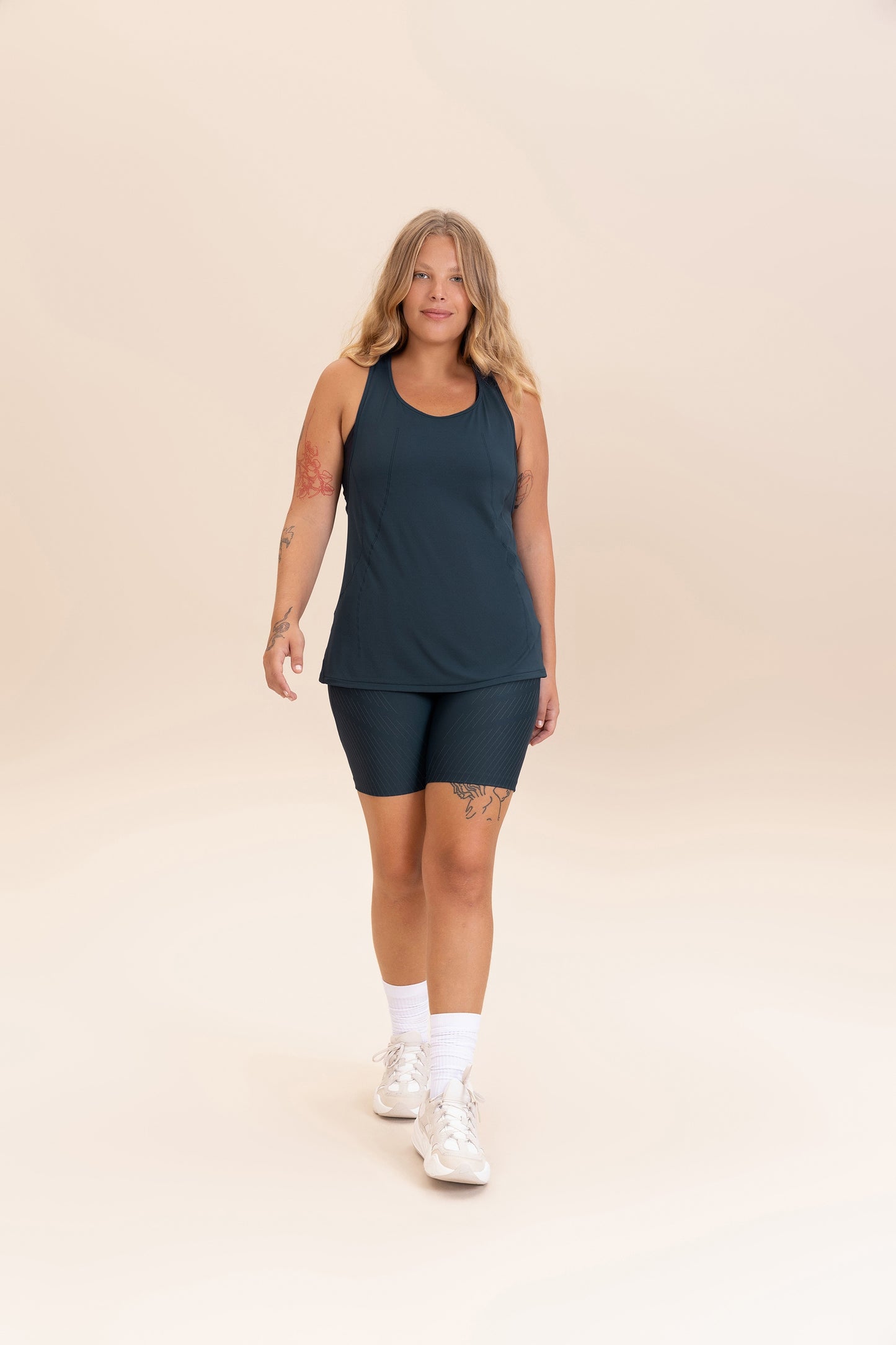 Fast Allure Mat Long Shorts