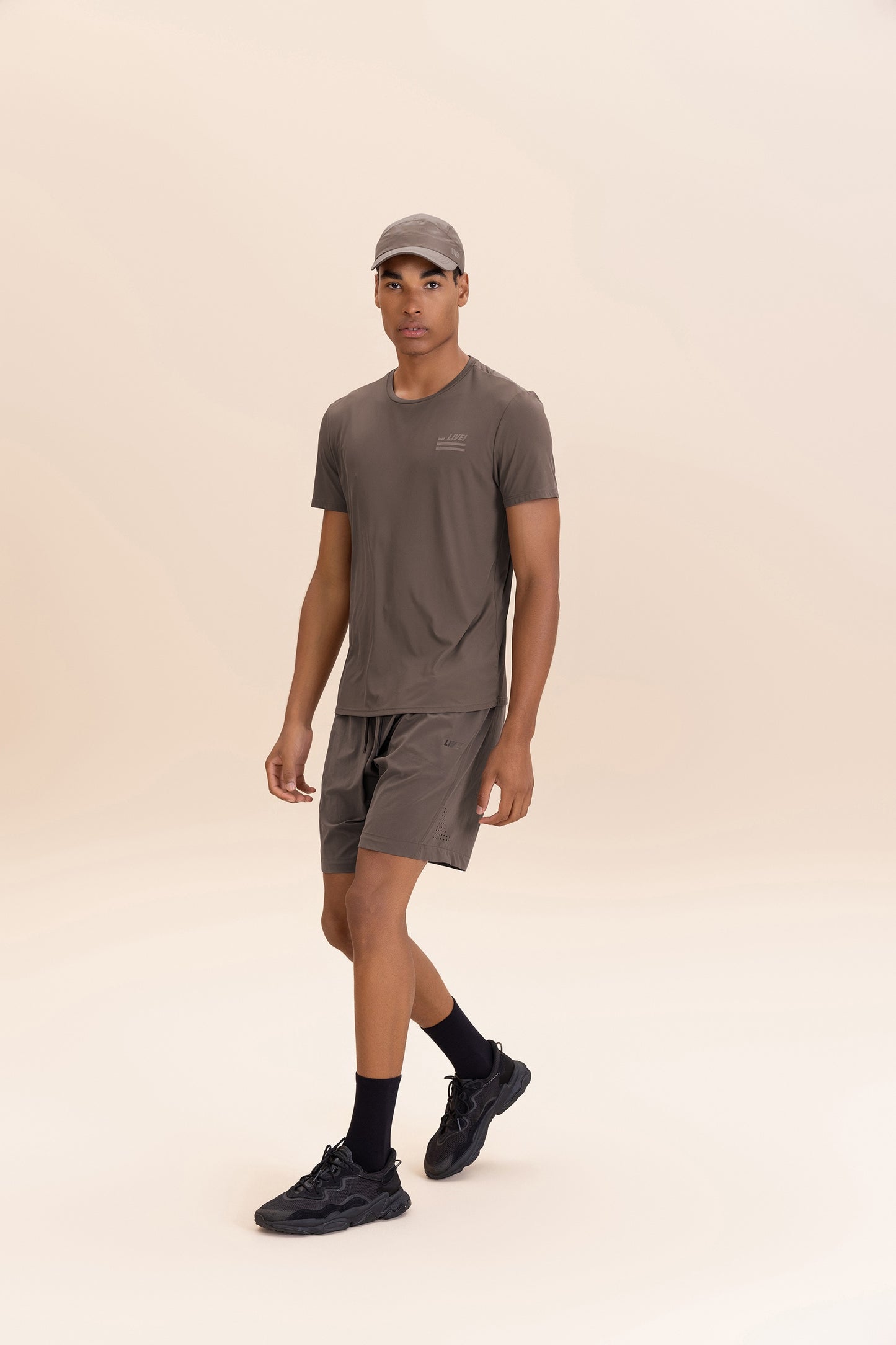 Comfy LIVE! Link T-shirt