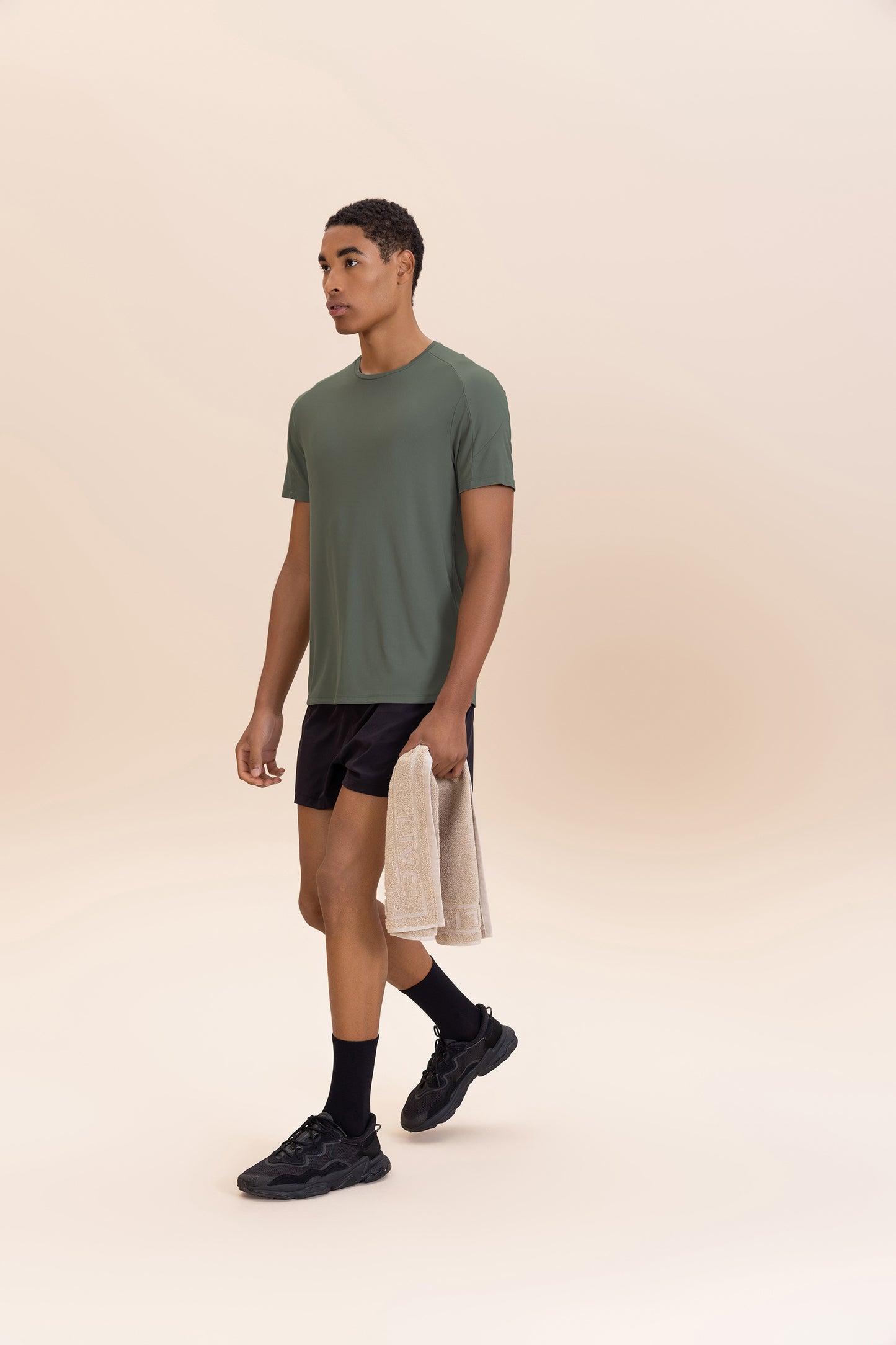 Comfy Curve Free Men's T-shirt