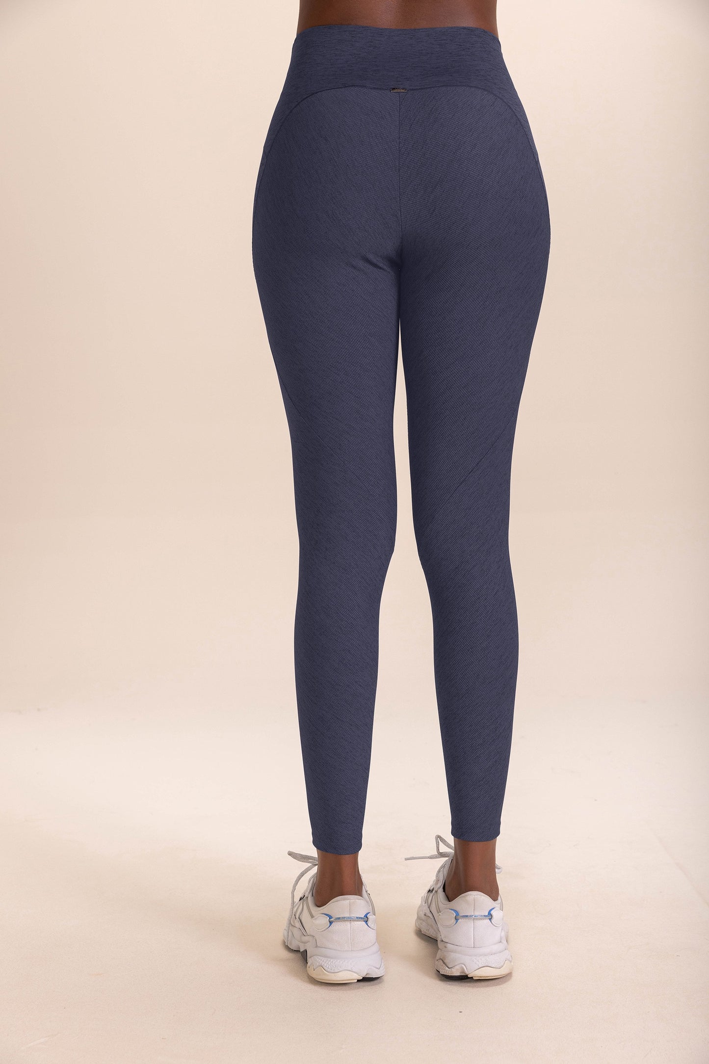 Groove Line Leggings