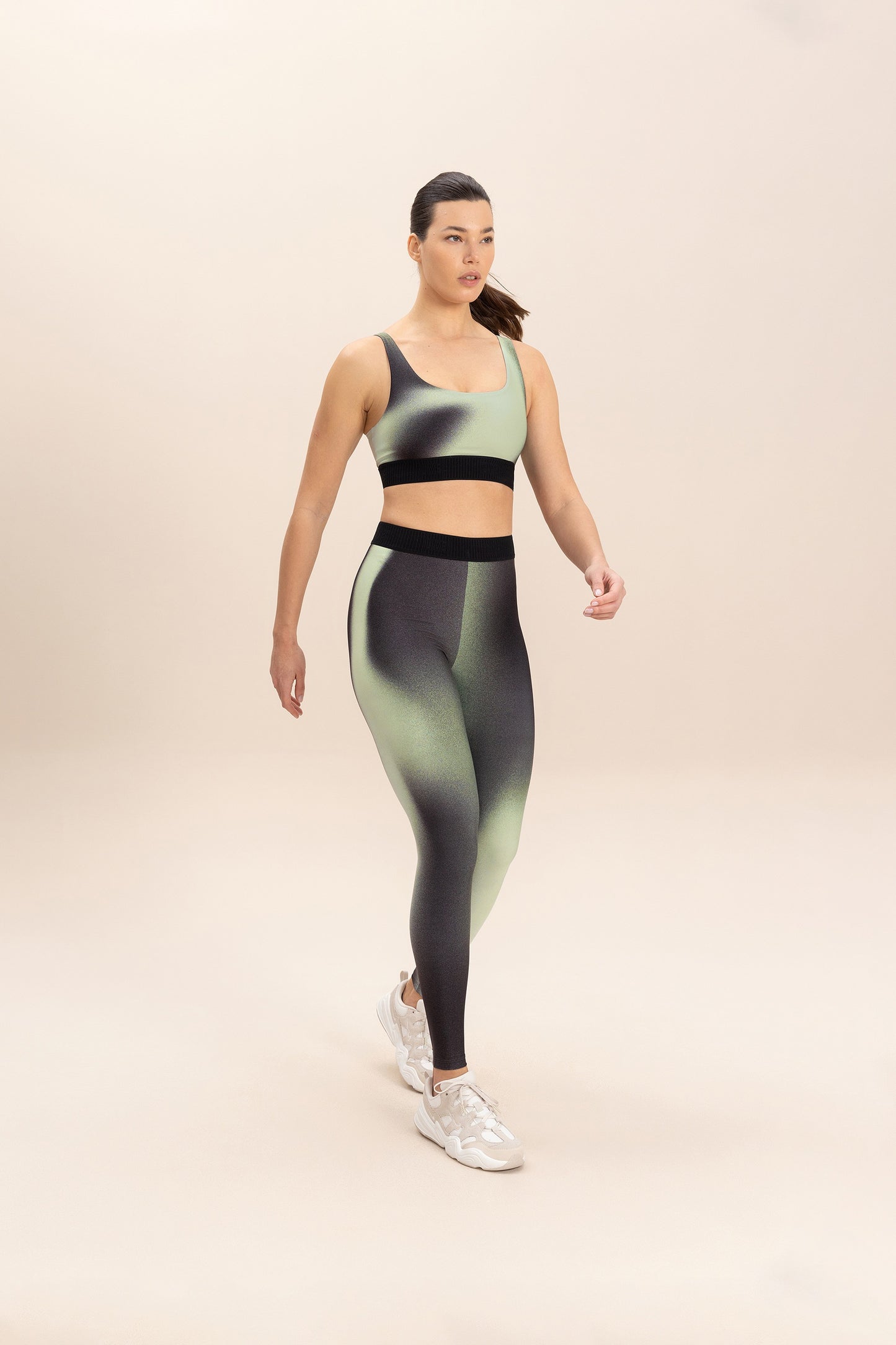 Athletic Pro Blot Sports Bra
