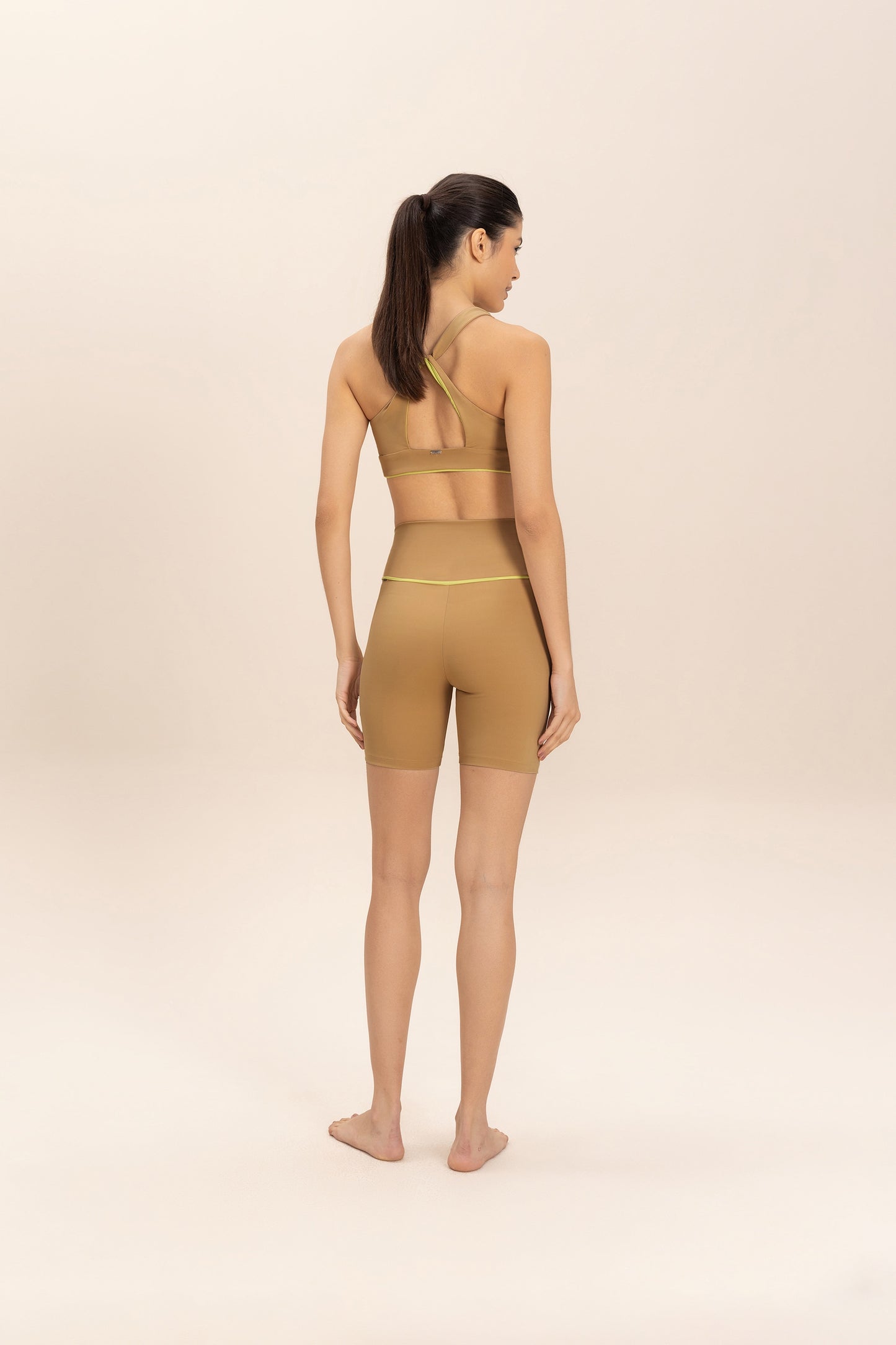 Cross Duo Collor ByNature Shorts
