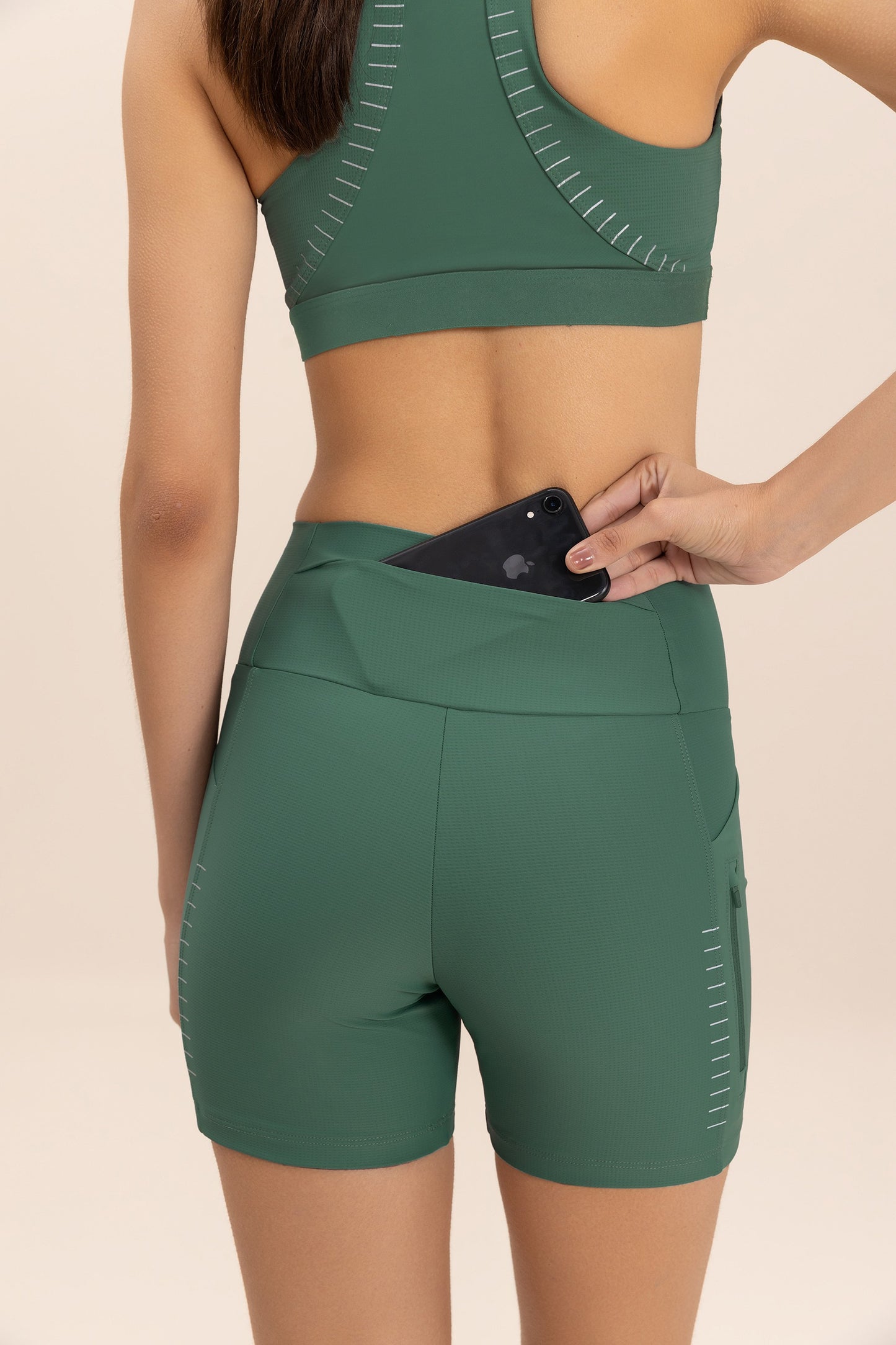Reflex Speed Pea Shorts