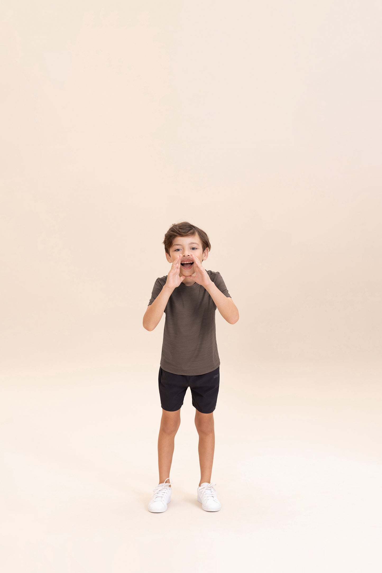 Comfy LIVE! Skin Kids T-shirt