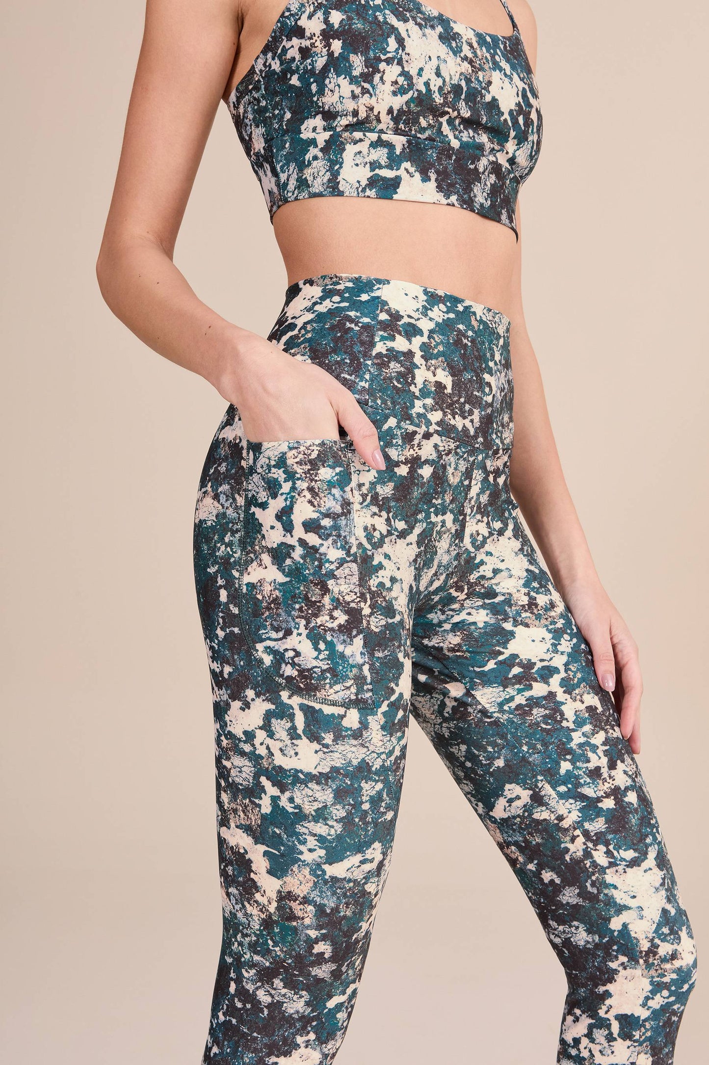Athletic Expressive Leggings