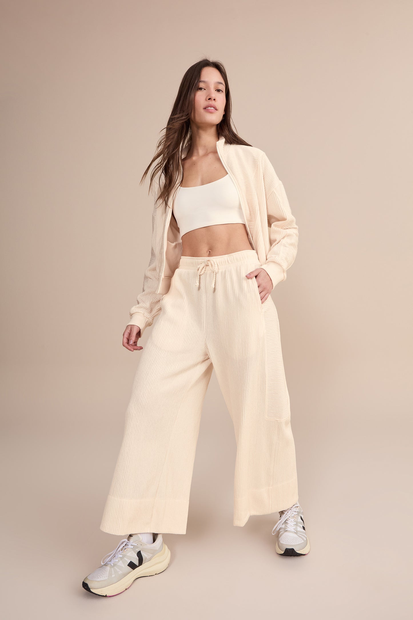 Bold Fleece Straight Pants
