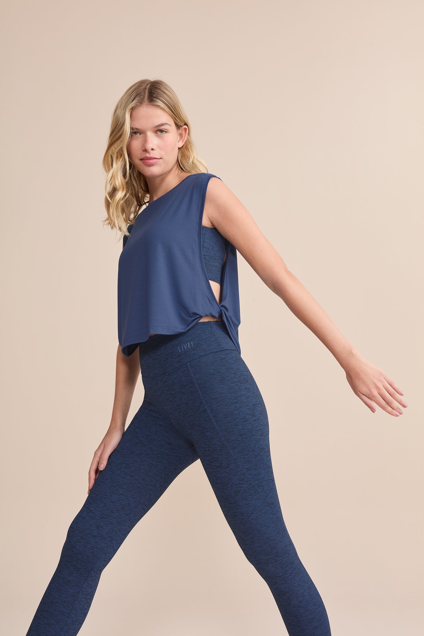 Back Strip Groove Long Leggings