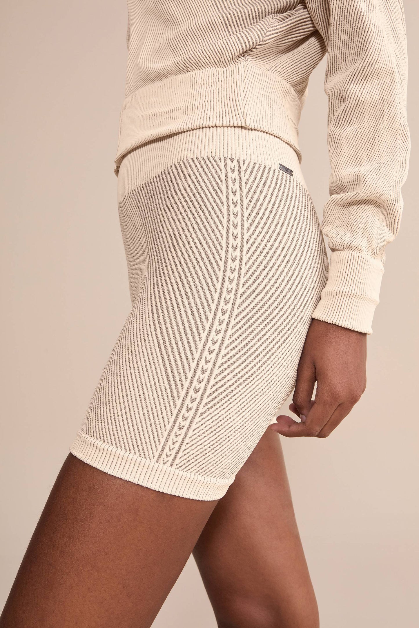 Seamless Knit® Diagonal Shorts