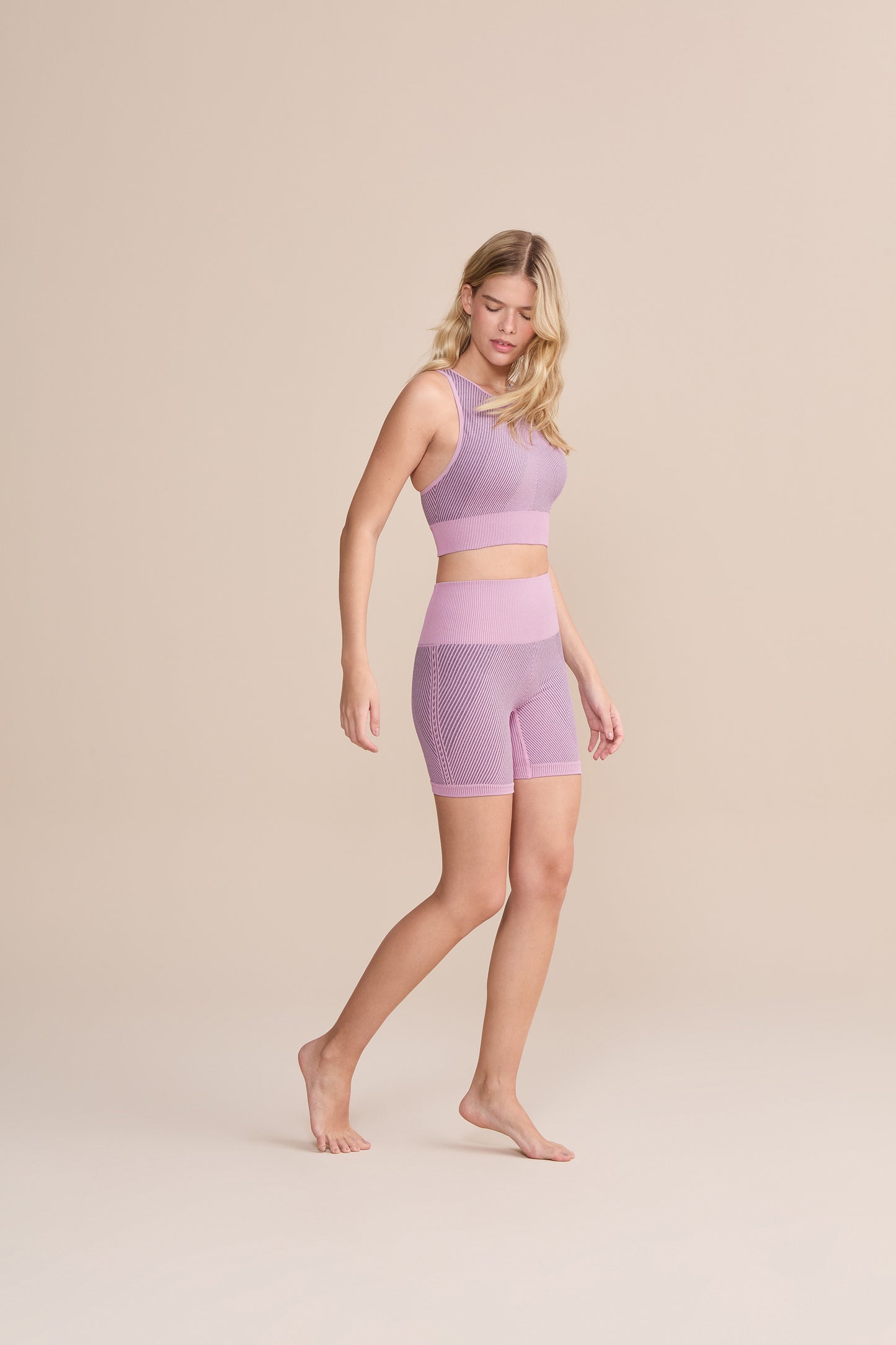 Seamless Knit® Diagonal Shorts