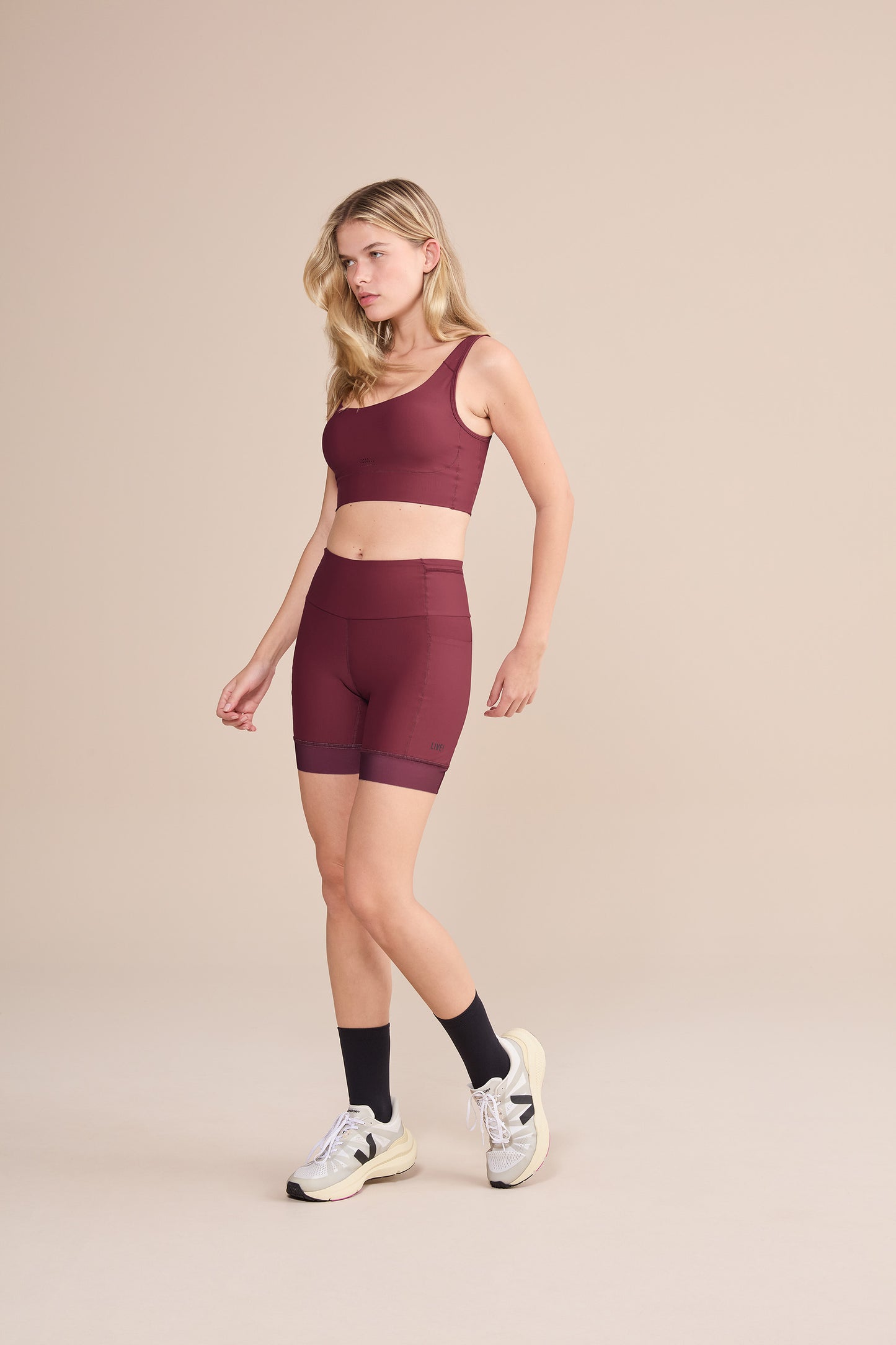 Six Pockets Speed Long Shorts