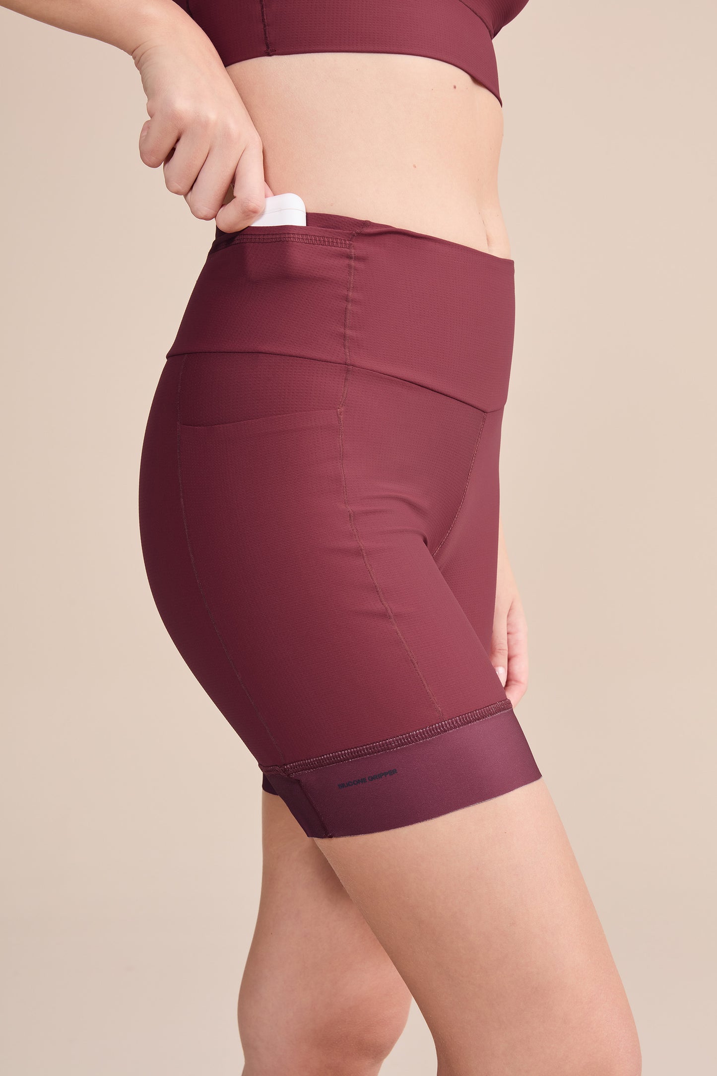 Six Pockets Speed Long Shorts
