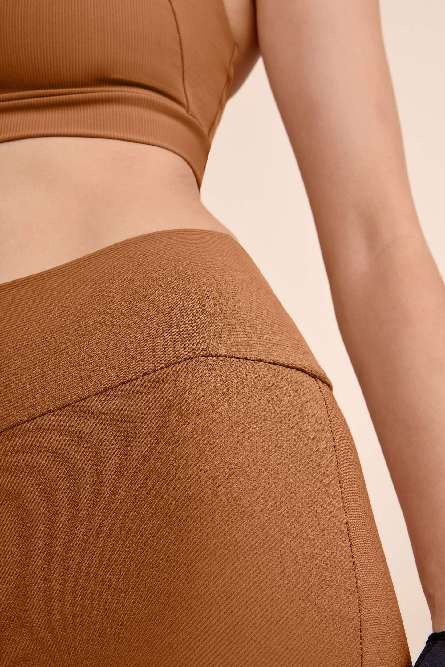 Neoprene Line Leggings