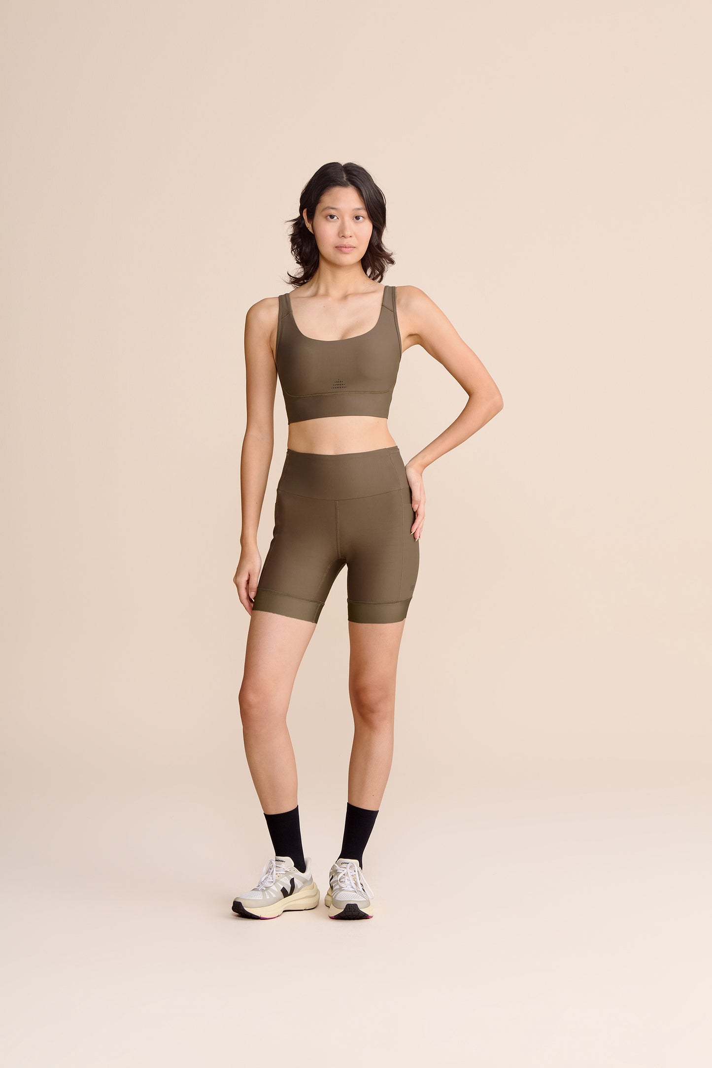 Six Pockets Speed Long Shorts