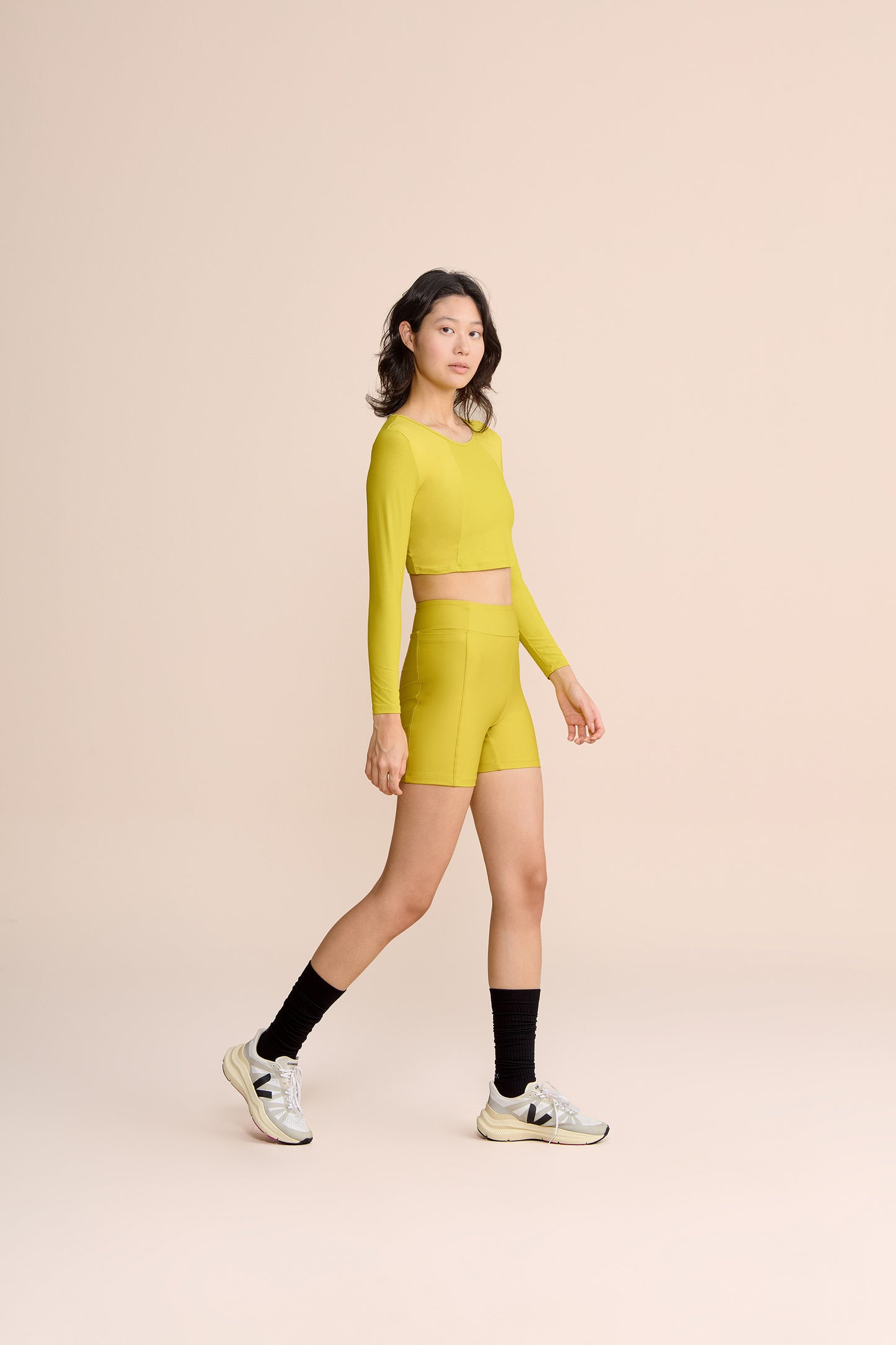 Air Move® Broad Cropped Top