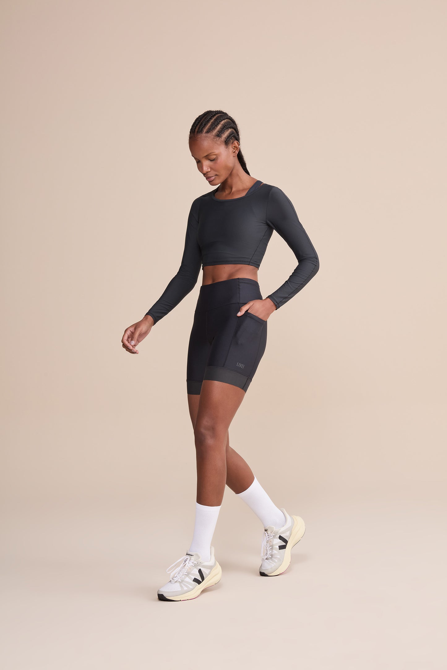 Six Pockets Speed Long Shorts