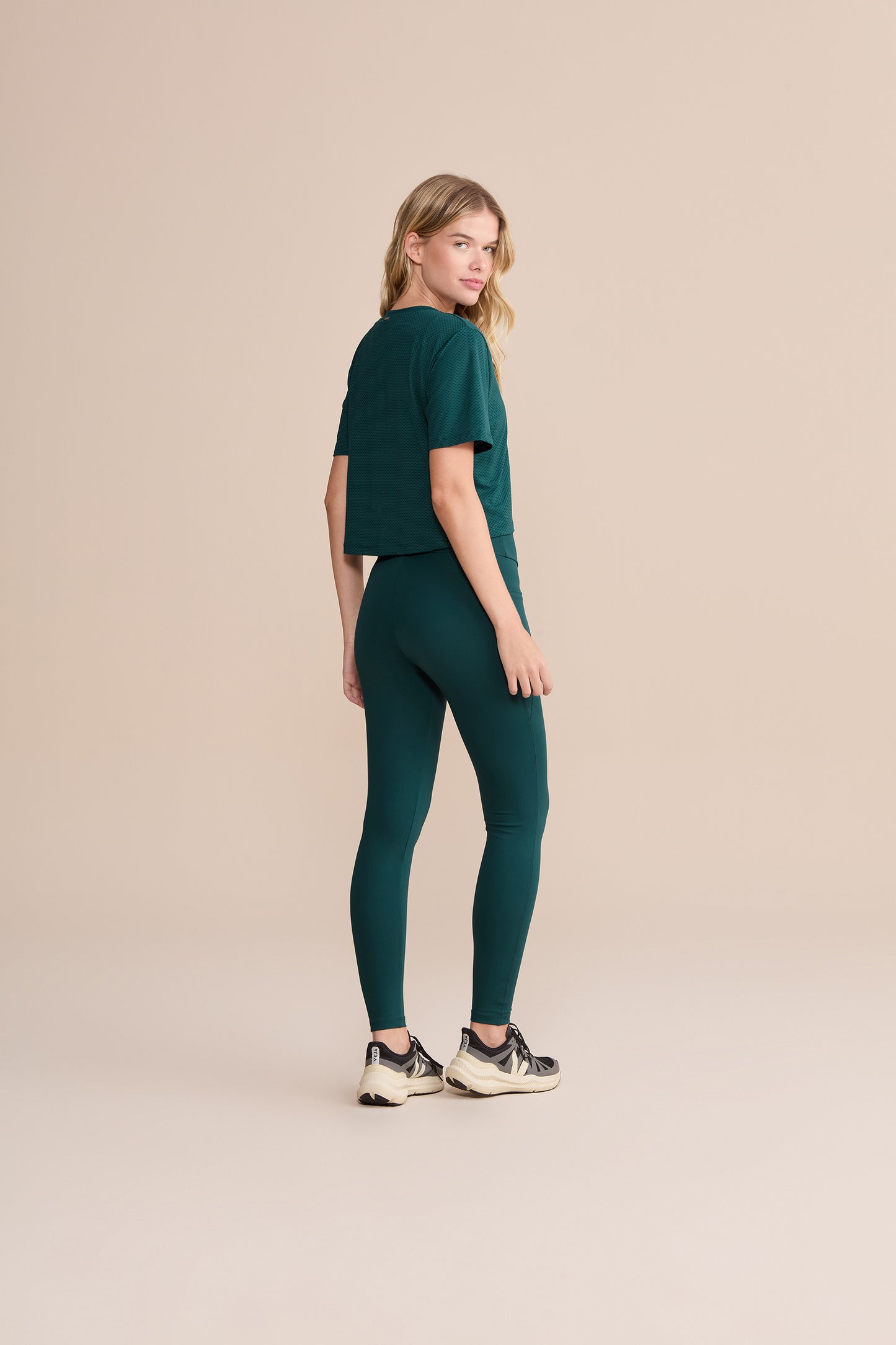 Air Wind Cropped Top