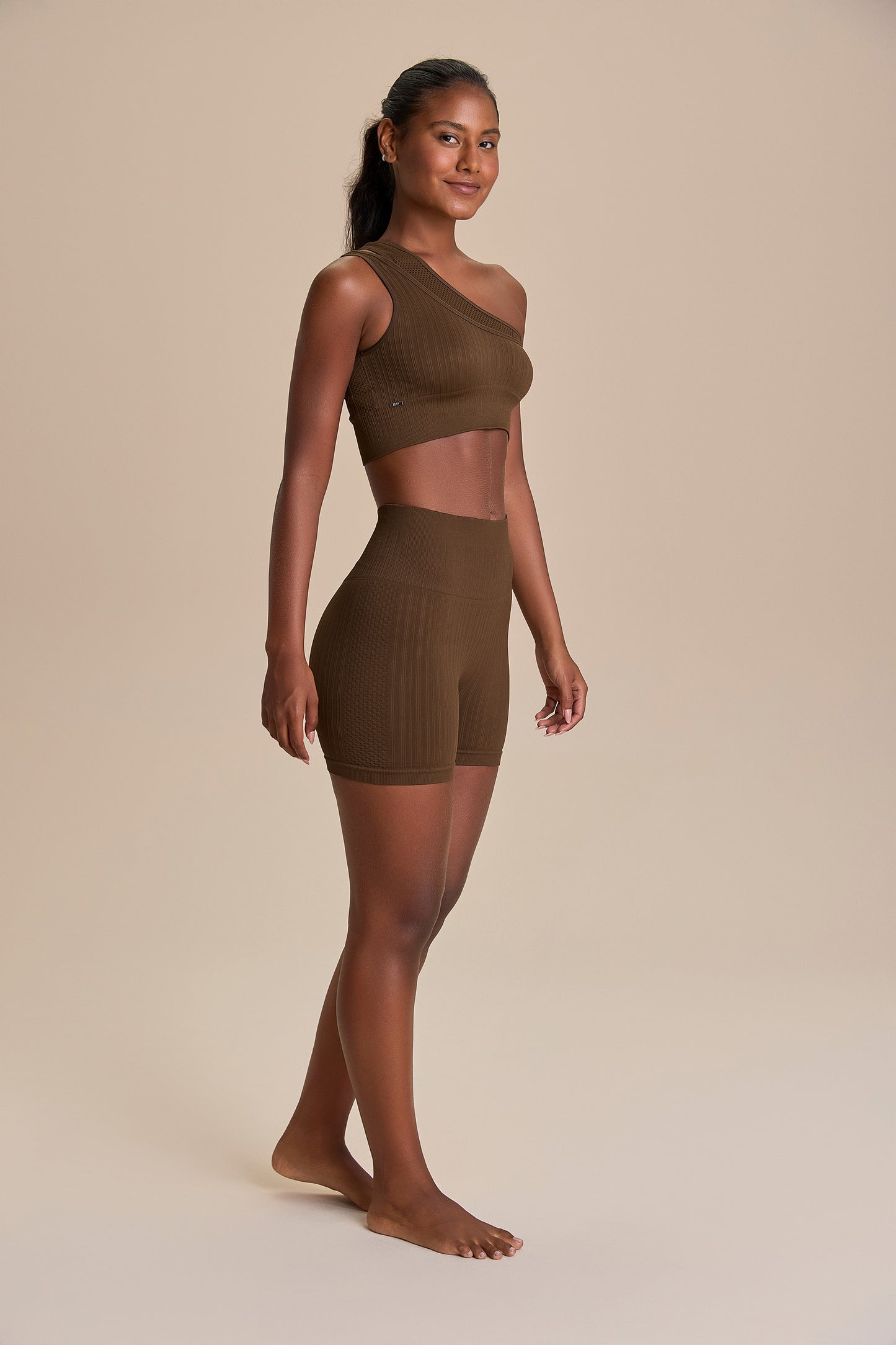 Seamless Pulse One-Shoulder Bra