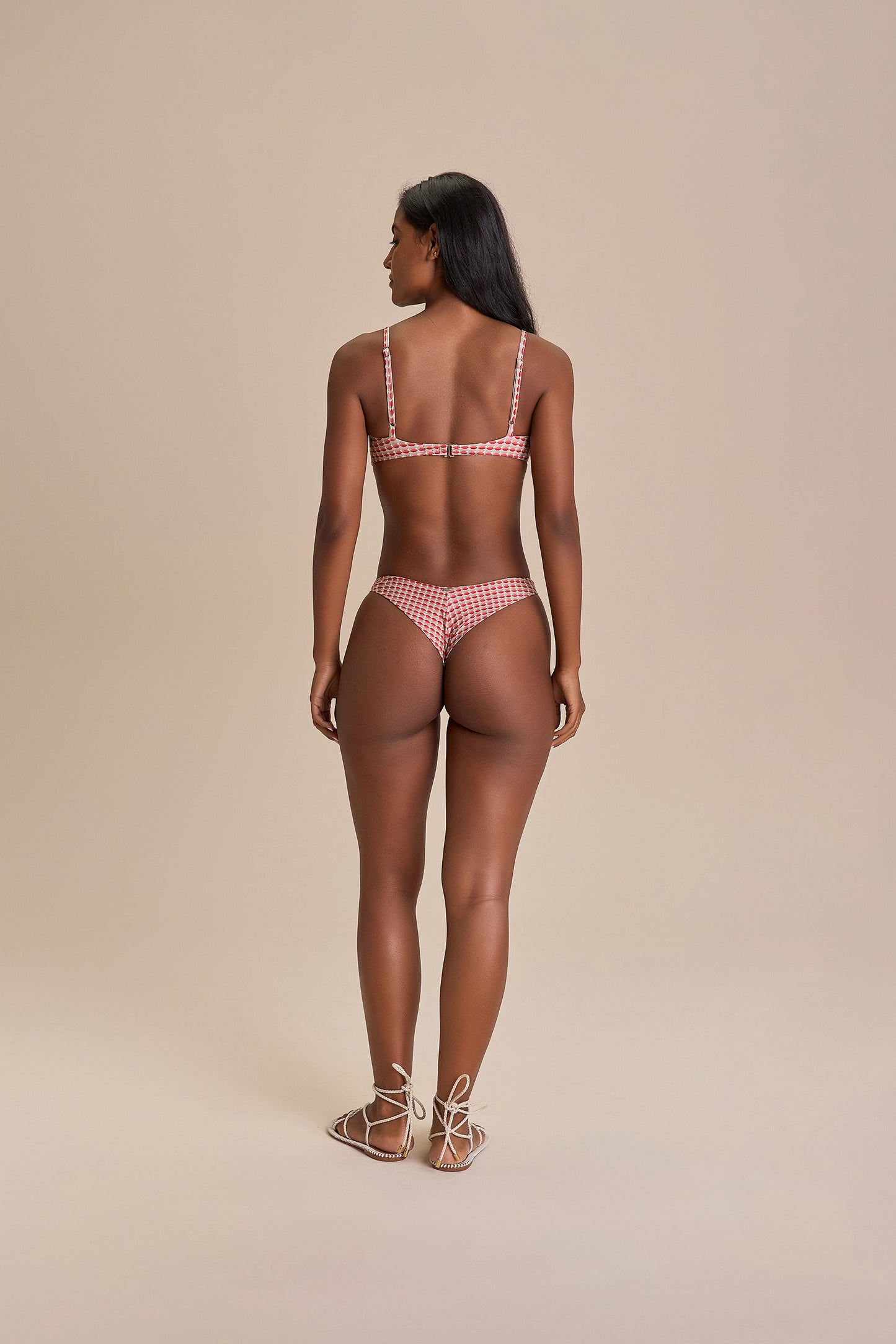 Sand Dunes Twist Bandeu Bikini Top