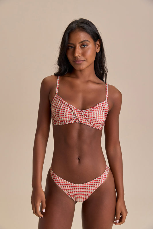 Sand Dunes Twist Bandeu Bikini Top