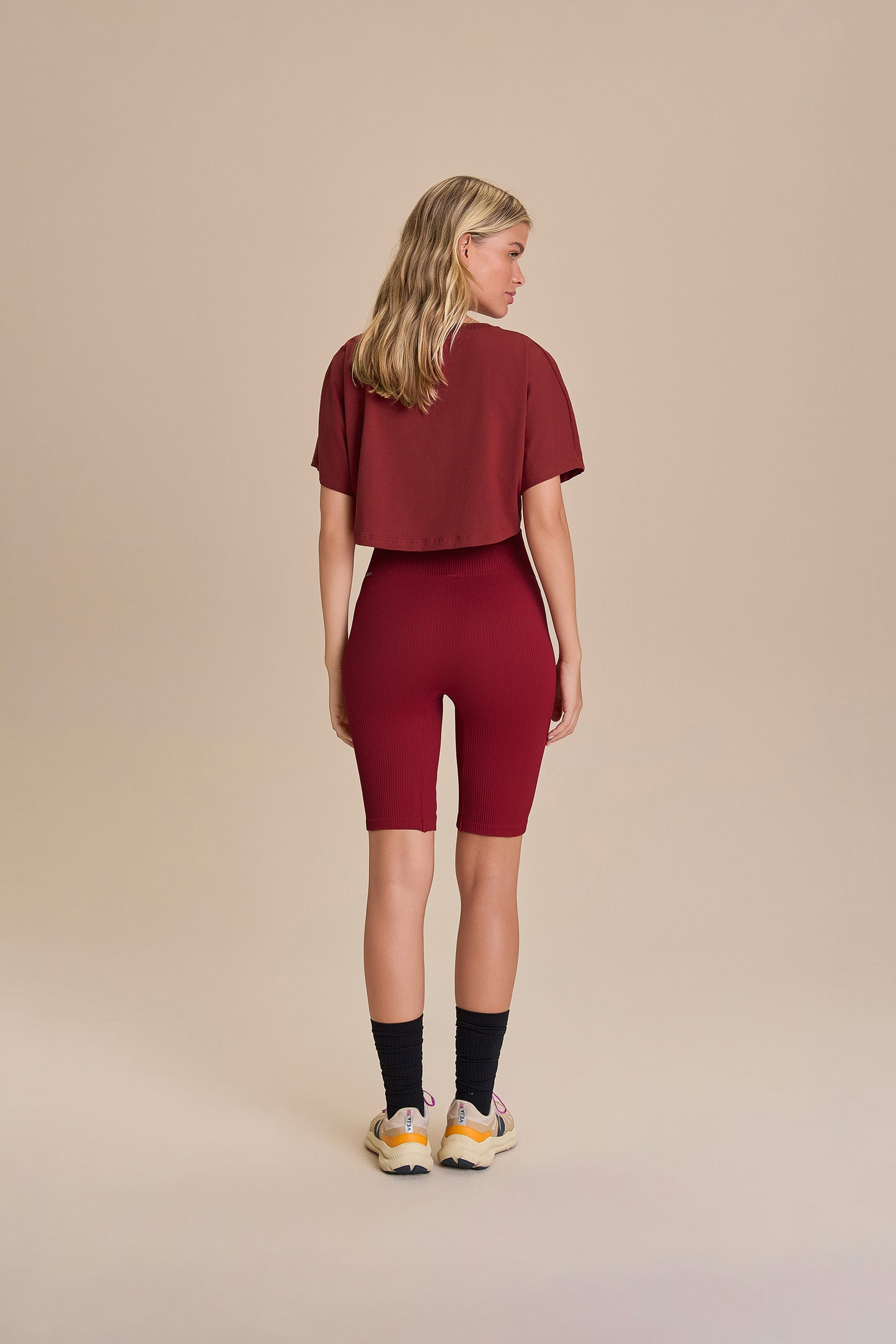 Seamless Knit® Zip Shorts