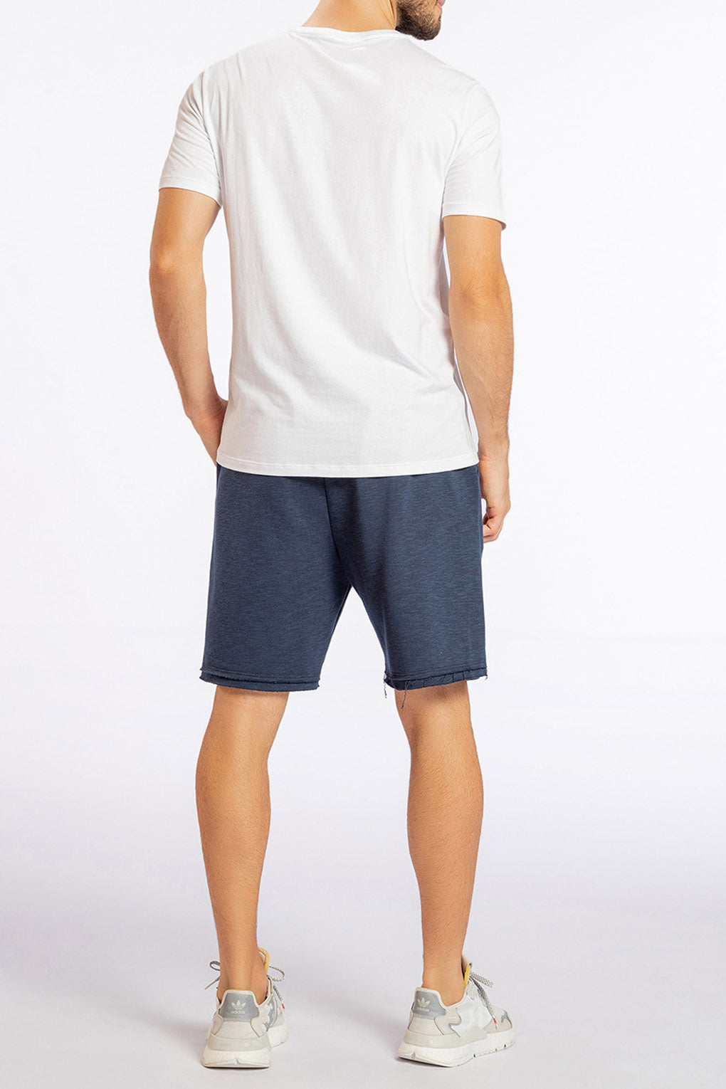 Essential Liveliness Bermuda