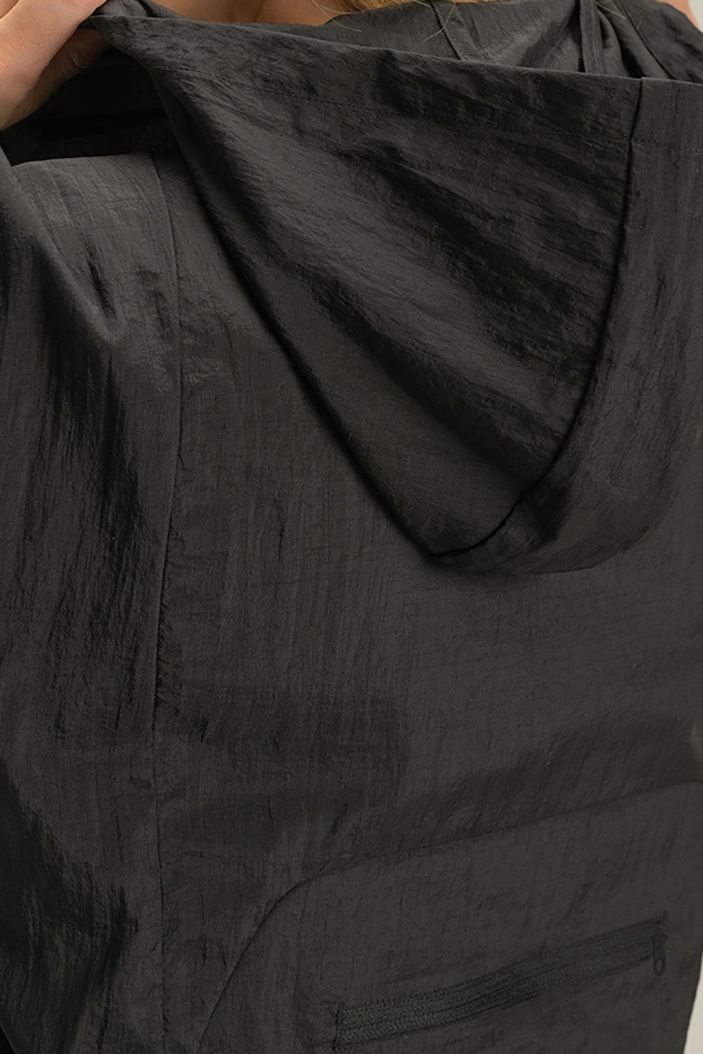 Air Effect Windbreaker