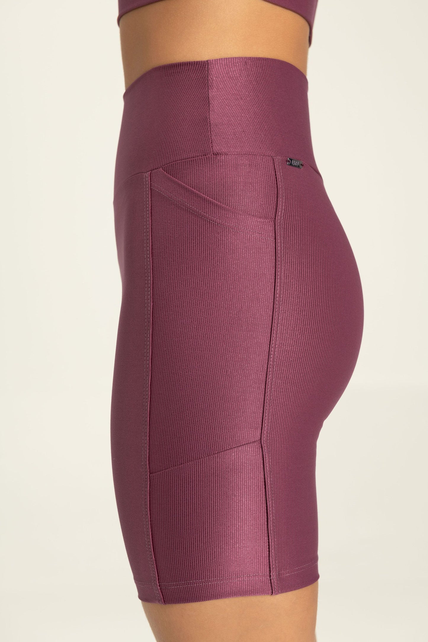 Allure® Adaptiv Short