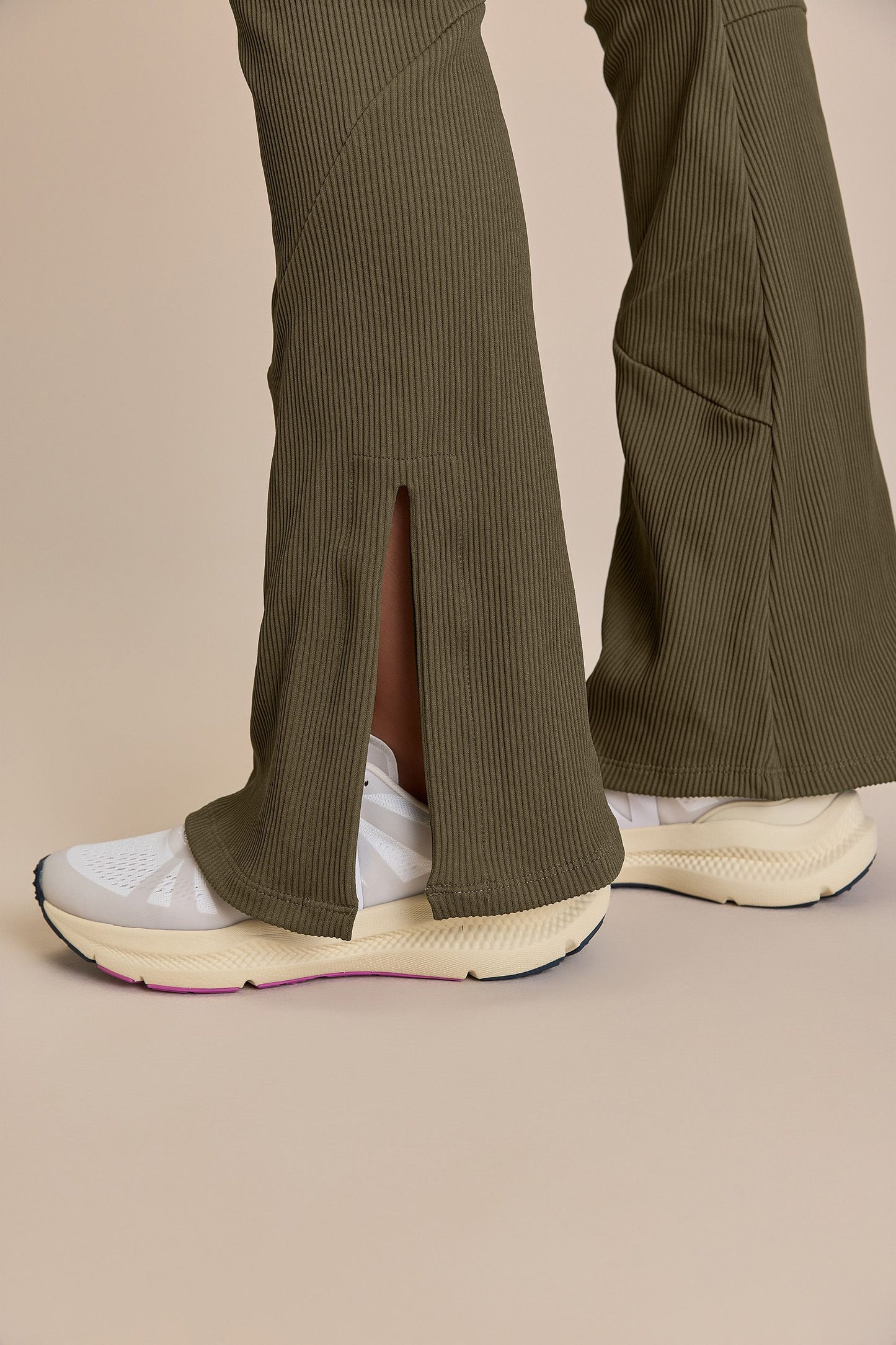 Seamless Knit® Zip Flare Pants