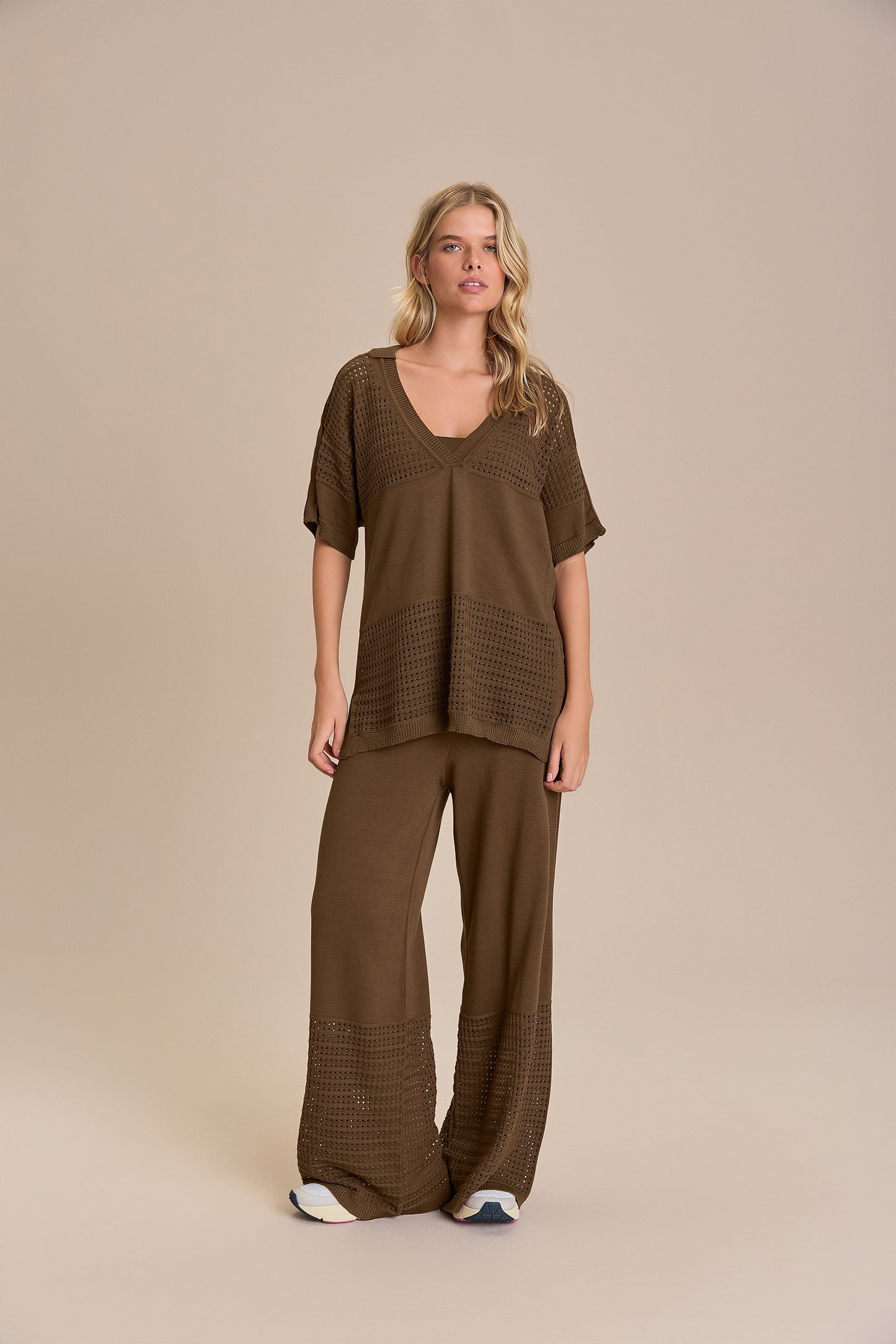 Sporty Knit V Shirt