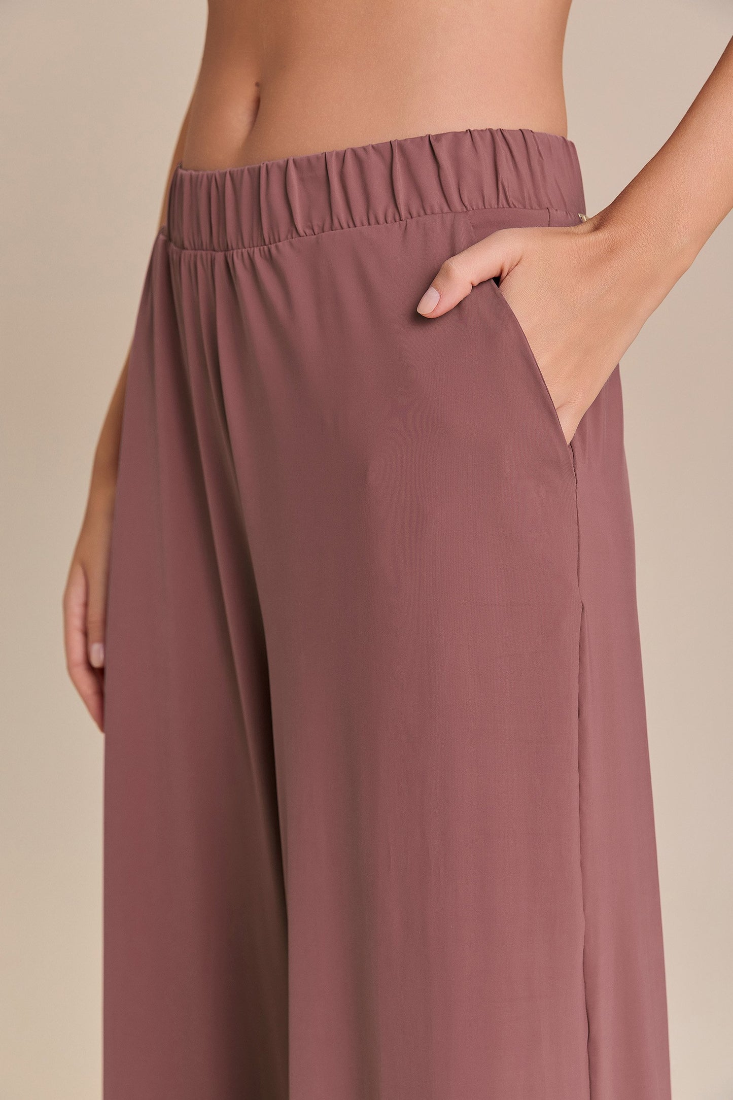Wide Slit Pants