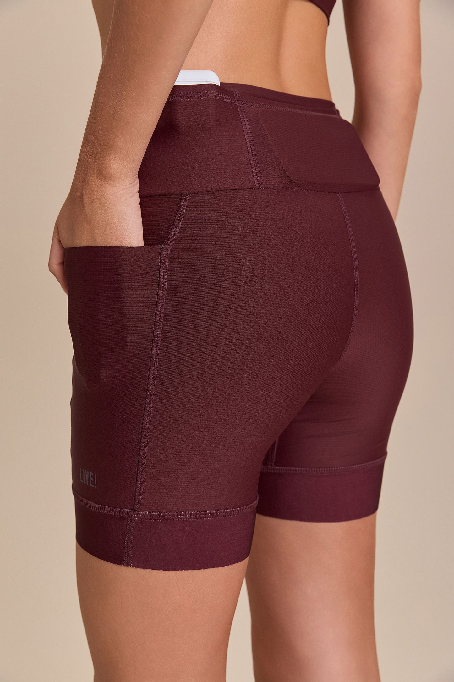 Six Pockets Speed Long Shorts