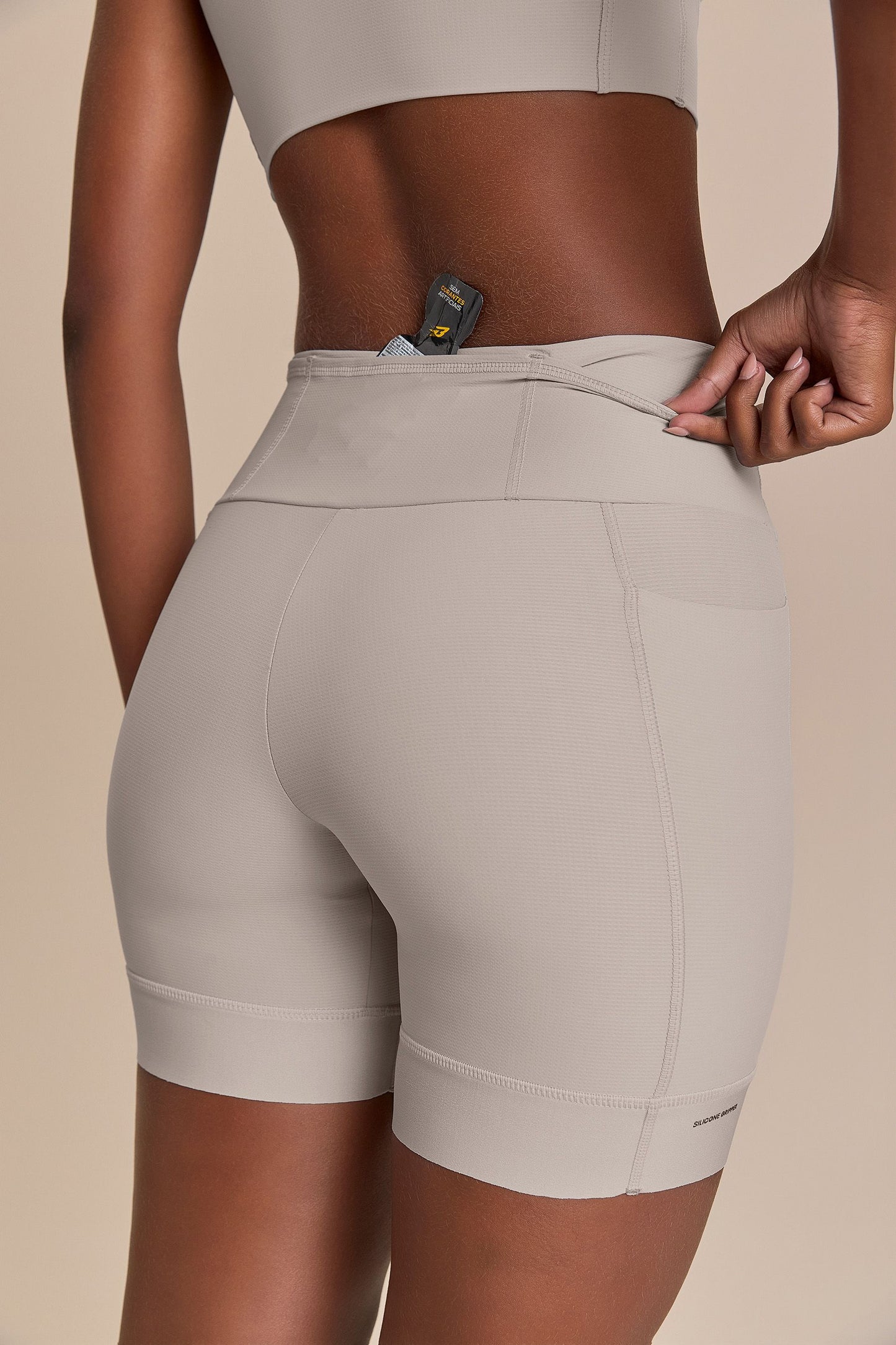Six Pockets Speed Long Shorts