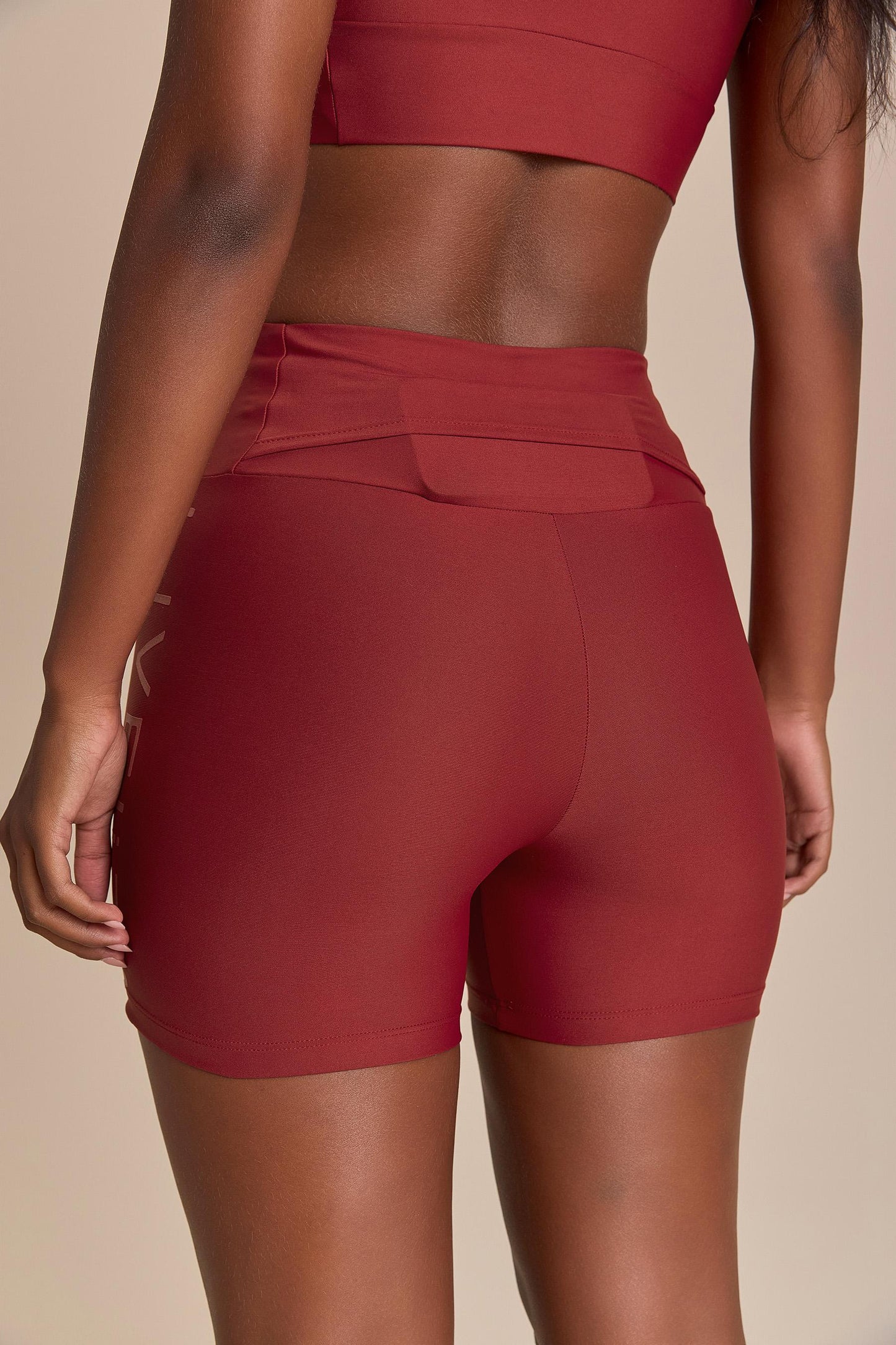 Icon Neo Shorts