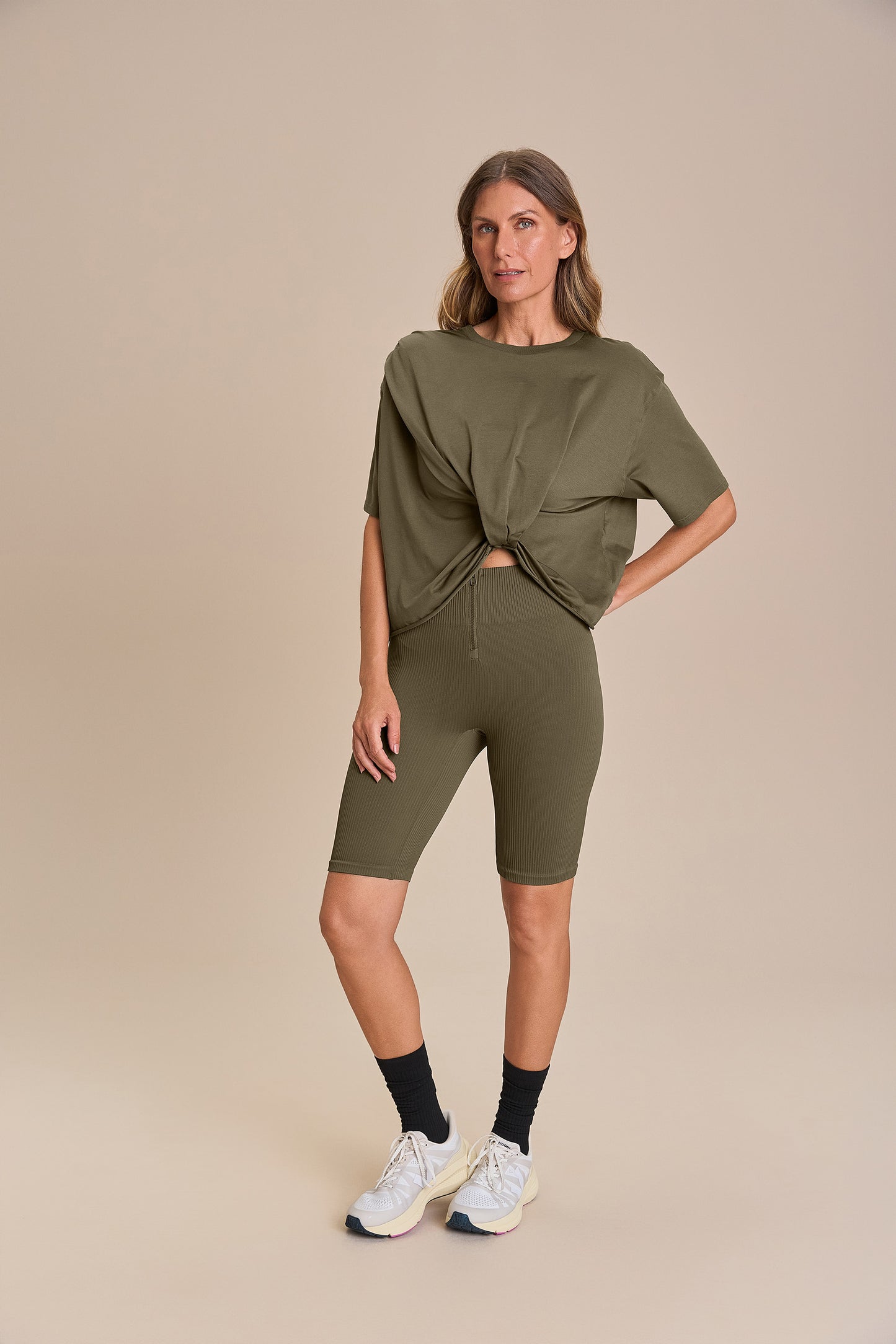 Seamless Knit® Zip Shorts