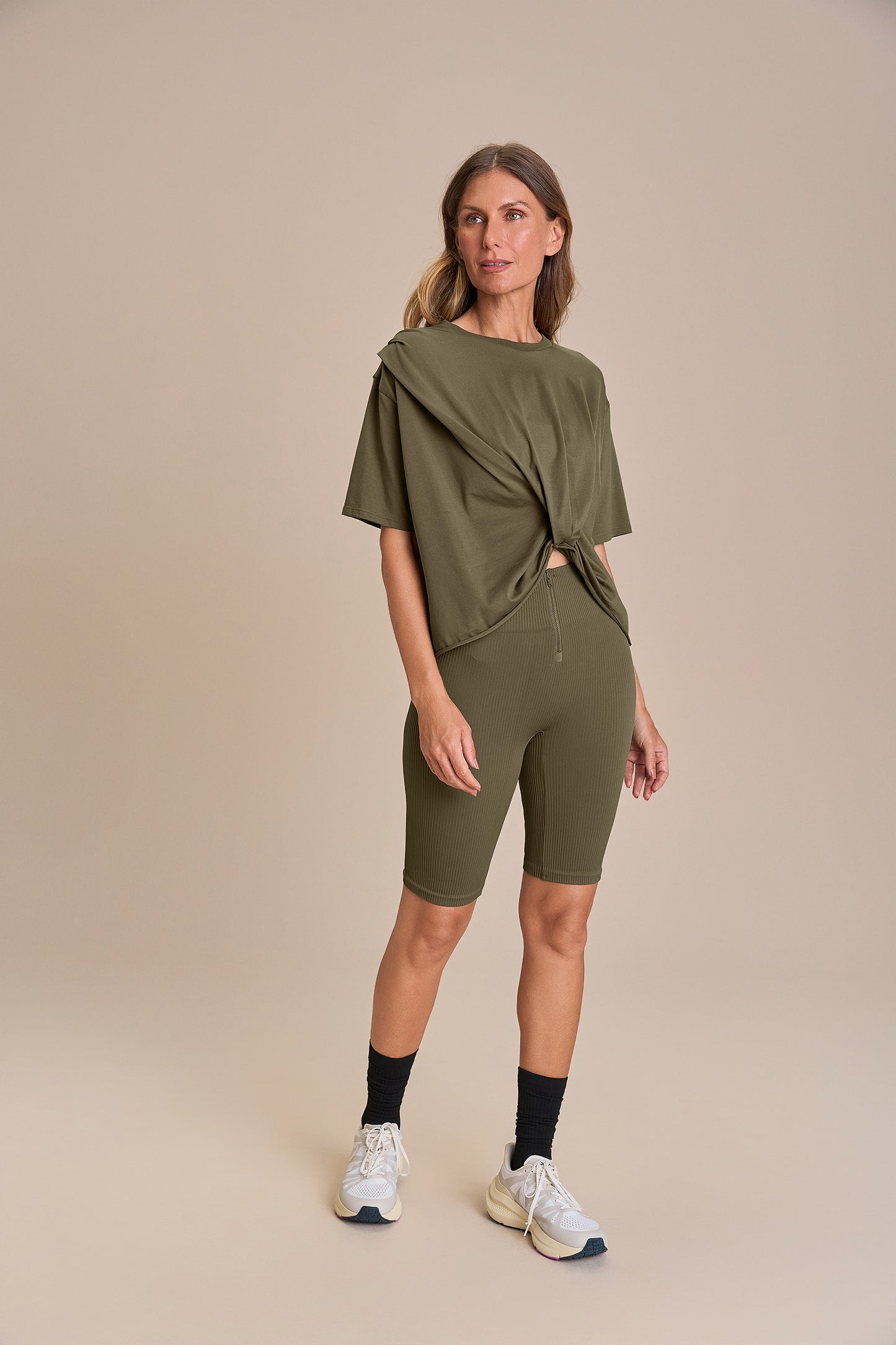 Seamless Knit® Zip Shorts