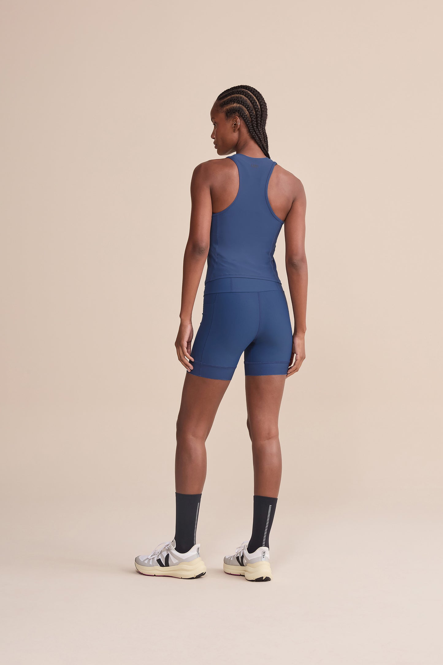 Six Pockets Speed Long Shorts