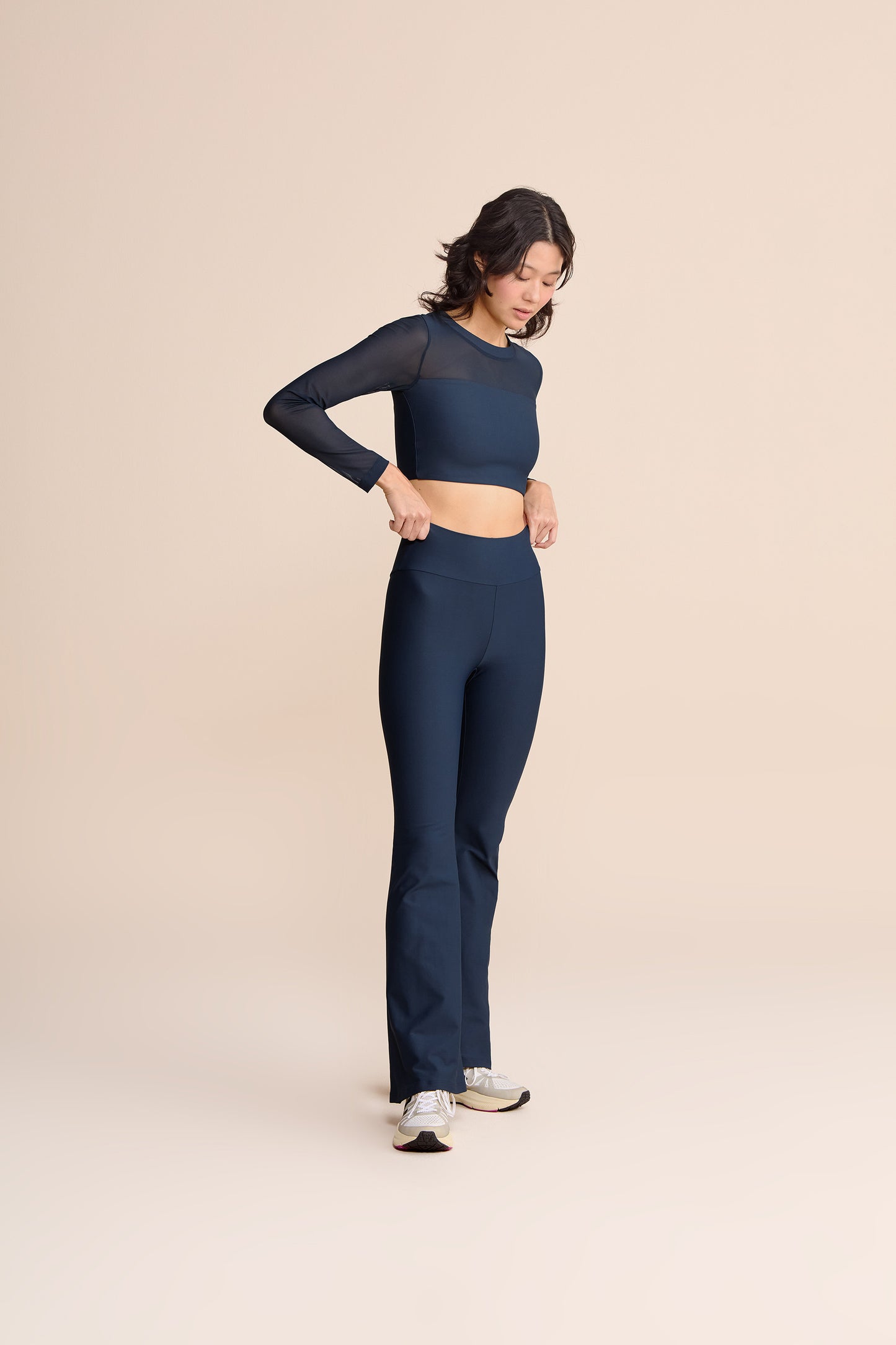 Tule Core Long-Sleeve Croppped Top