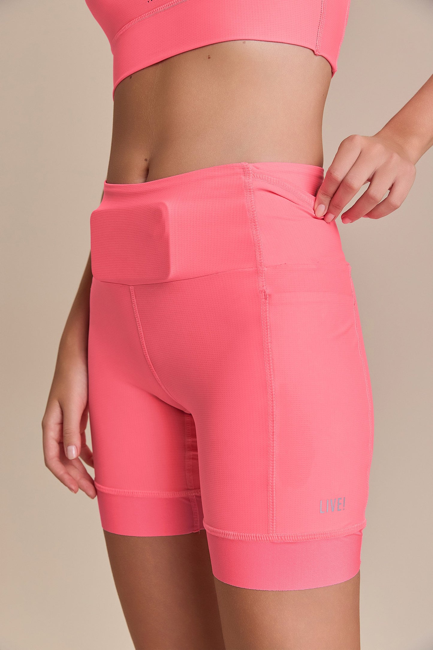 Six Pockets Speed Long Shorts