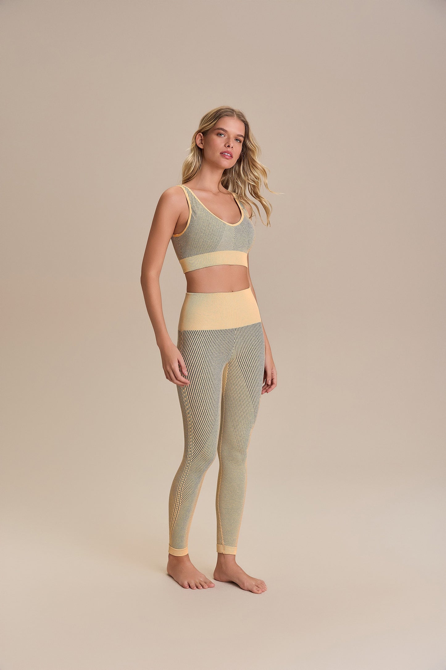 Seamless Diagnonal V Bra