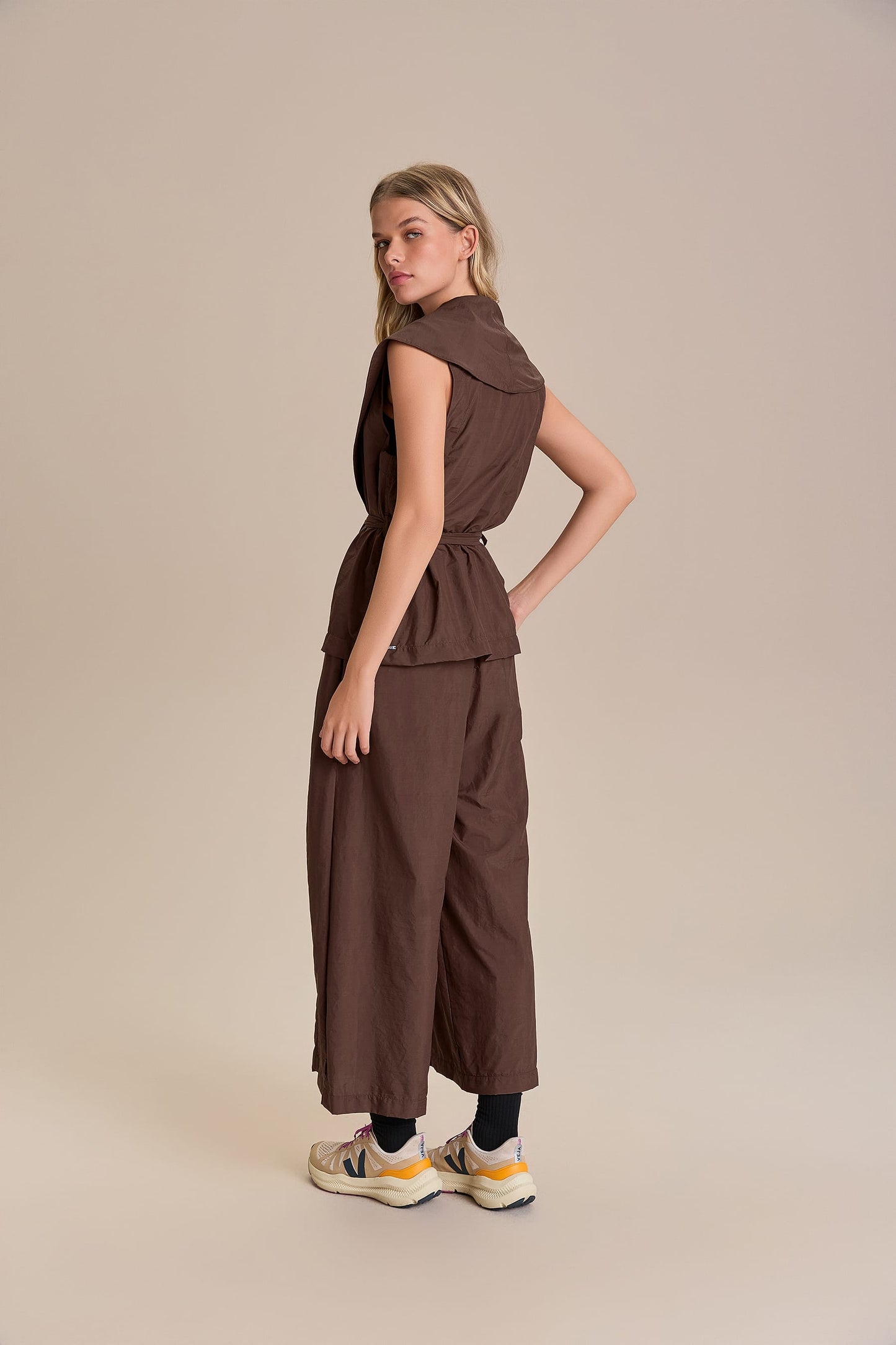 Nylon Net Crop Pants