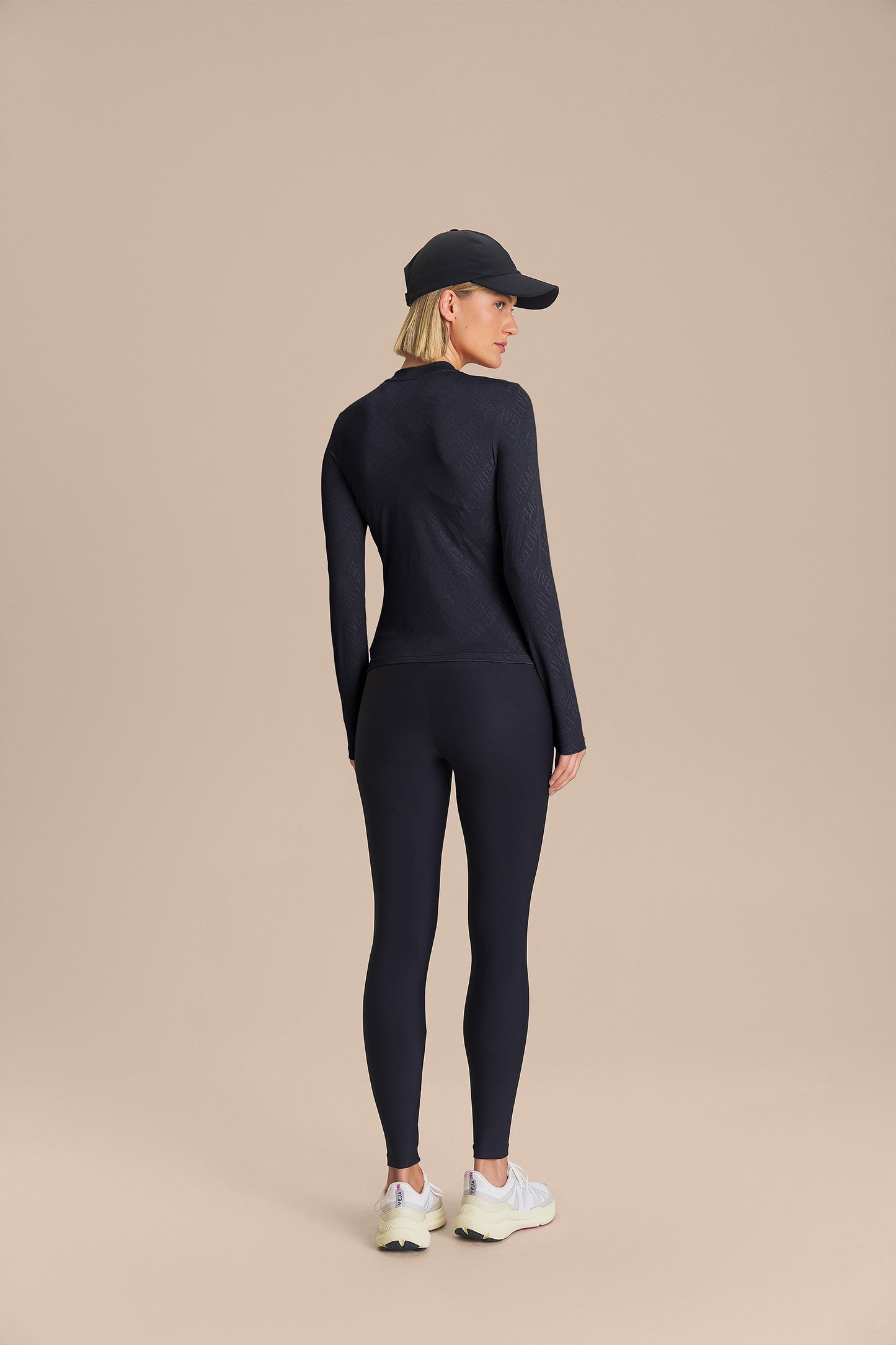 LIVE! Mesh Jacquard Jacket