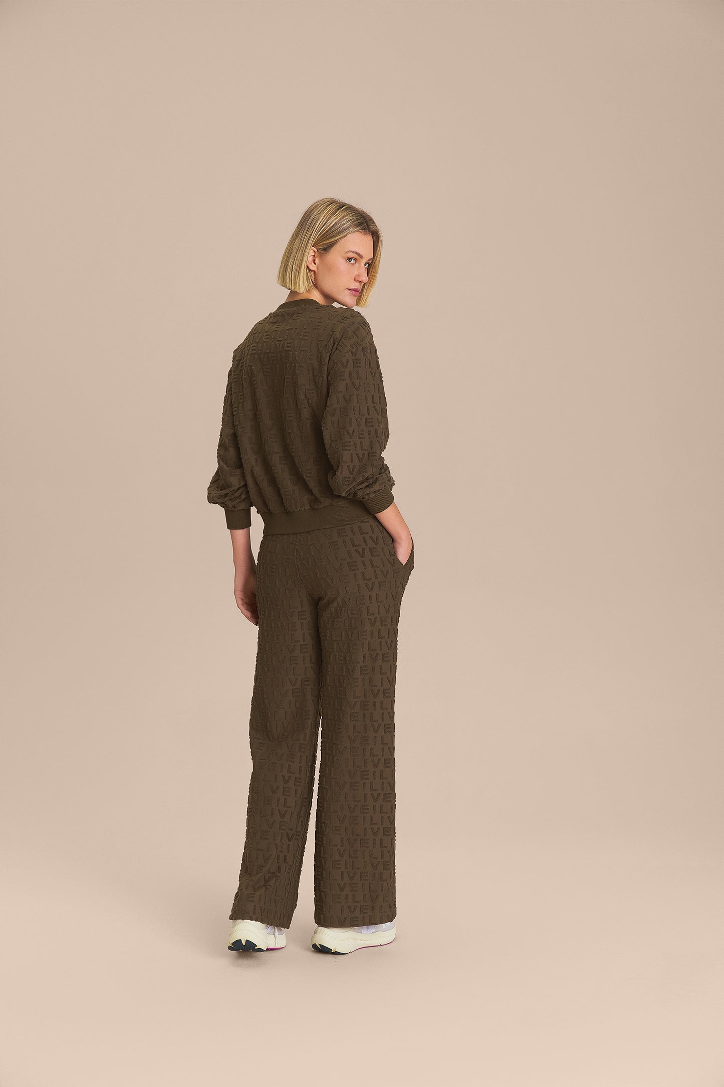 LIVE! Signature Jacquard Pants