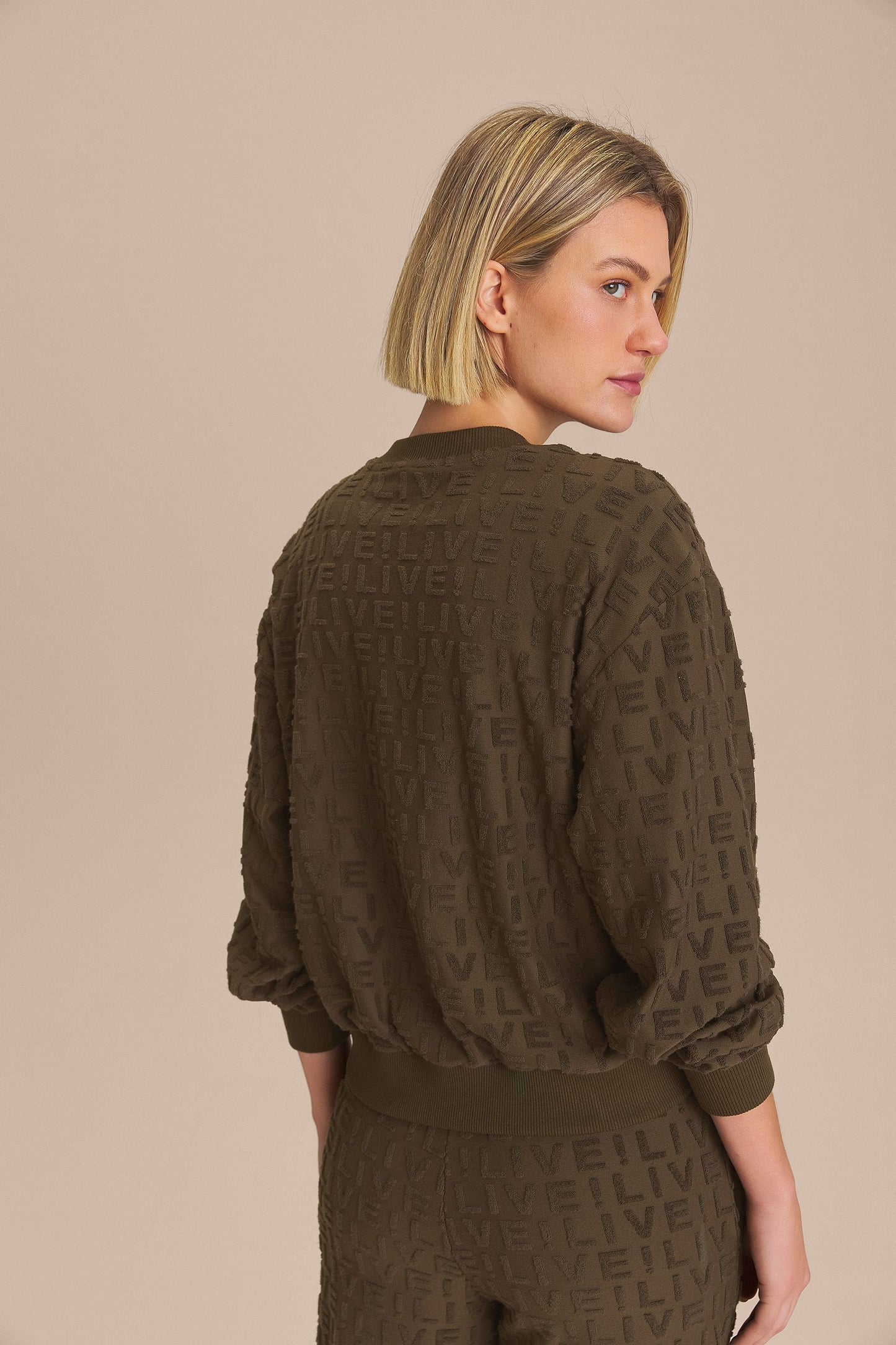 LIVE! Signature Jacquard Pullover