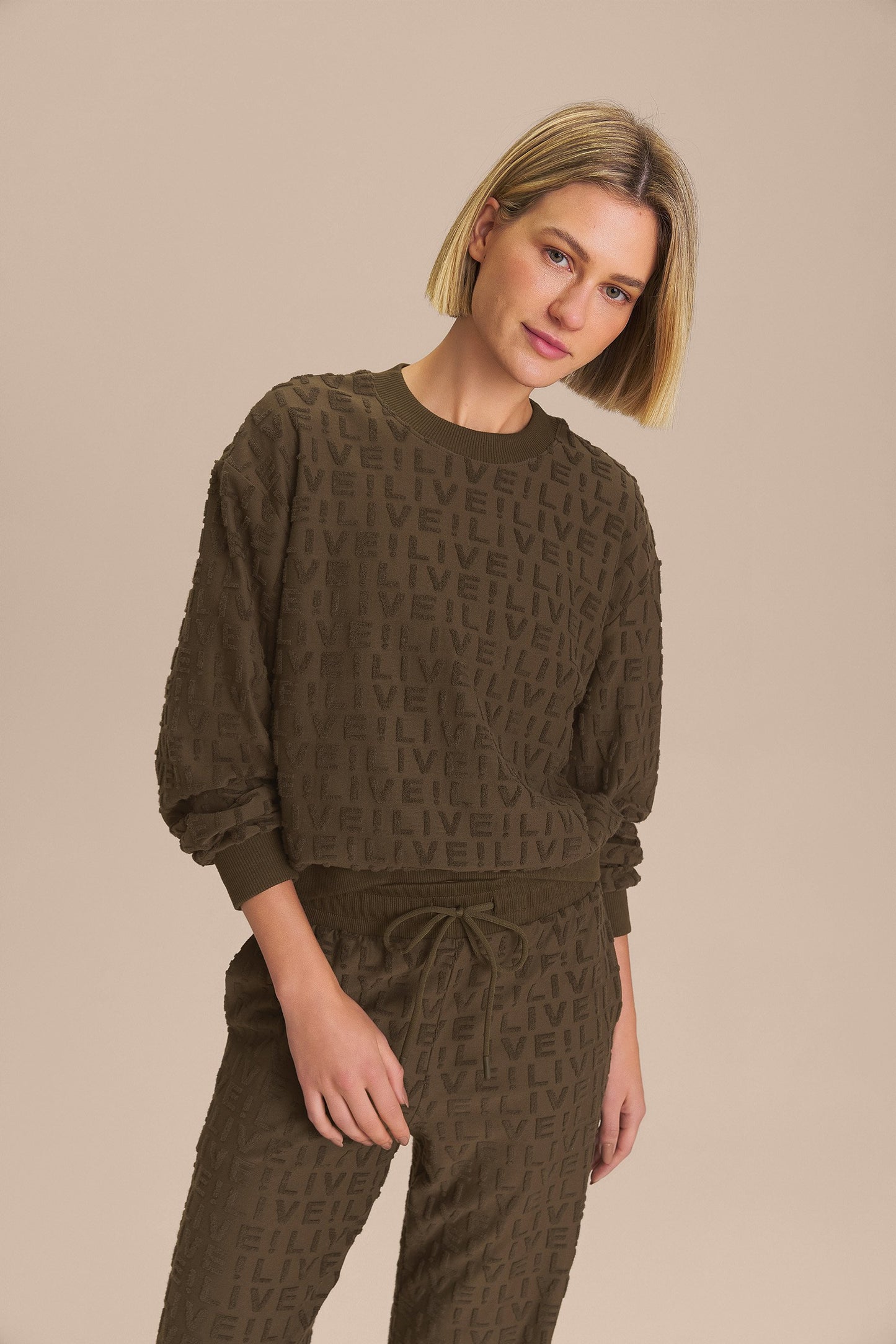 LIVE! Signature Jacquard Pullover