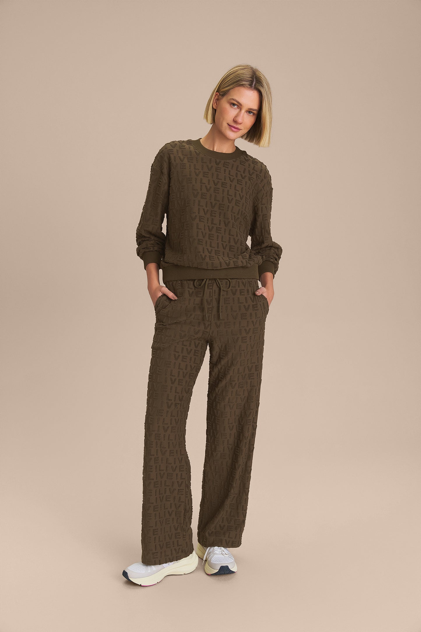 LIVE! Signature Jacquard Pullover