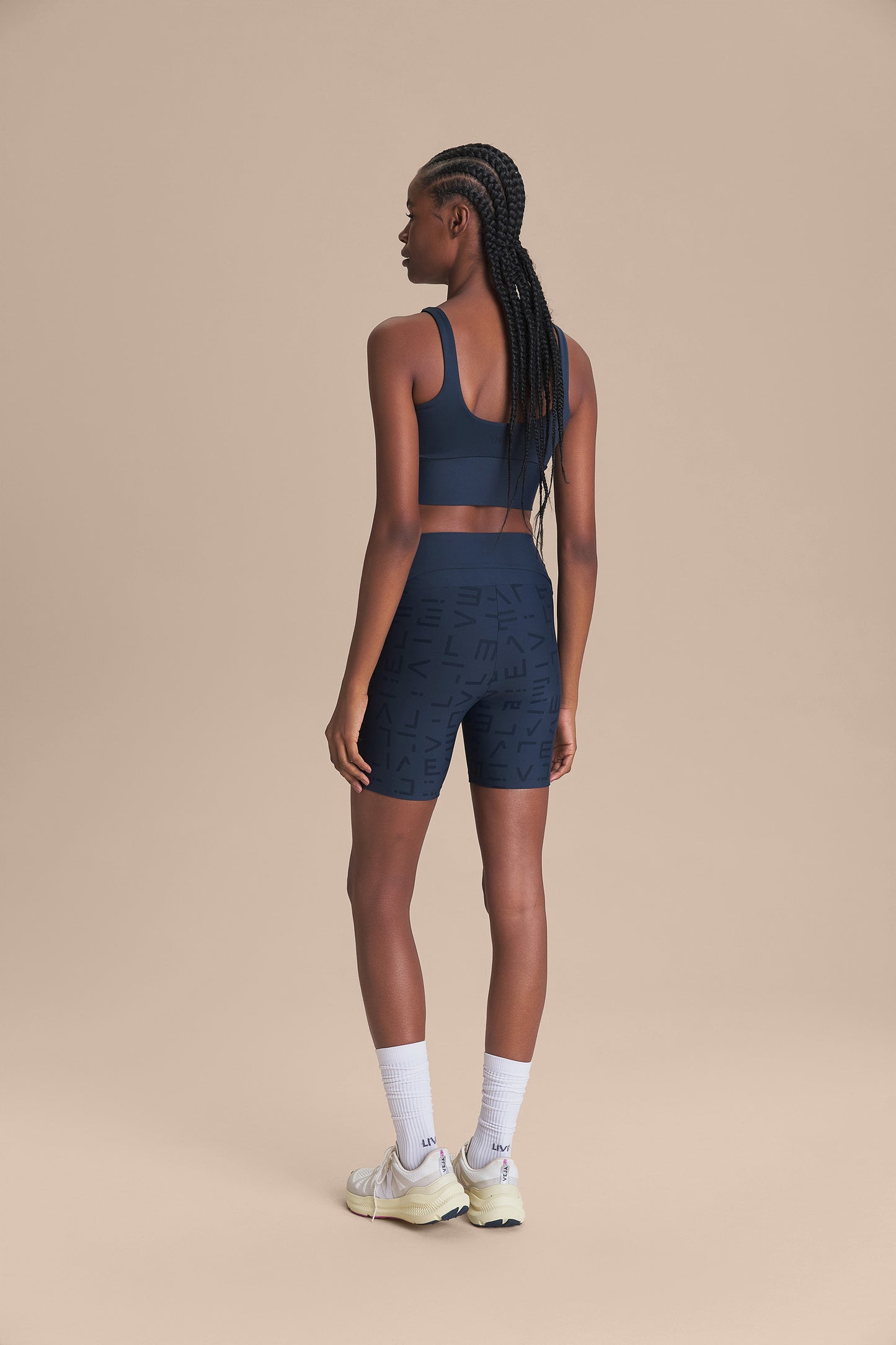 LIVE! Icon Short